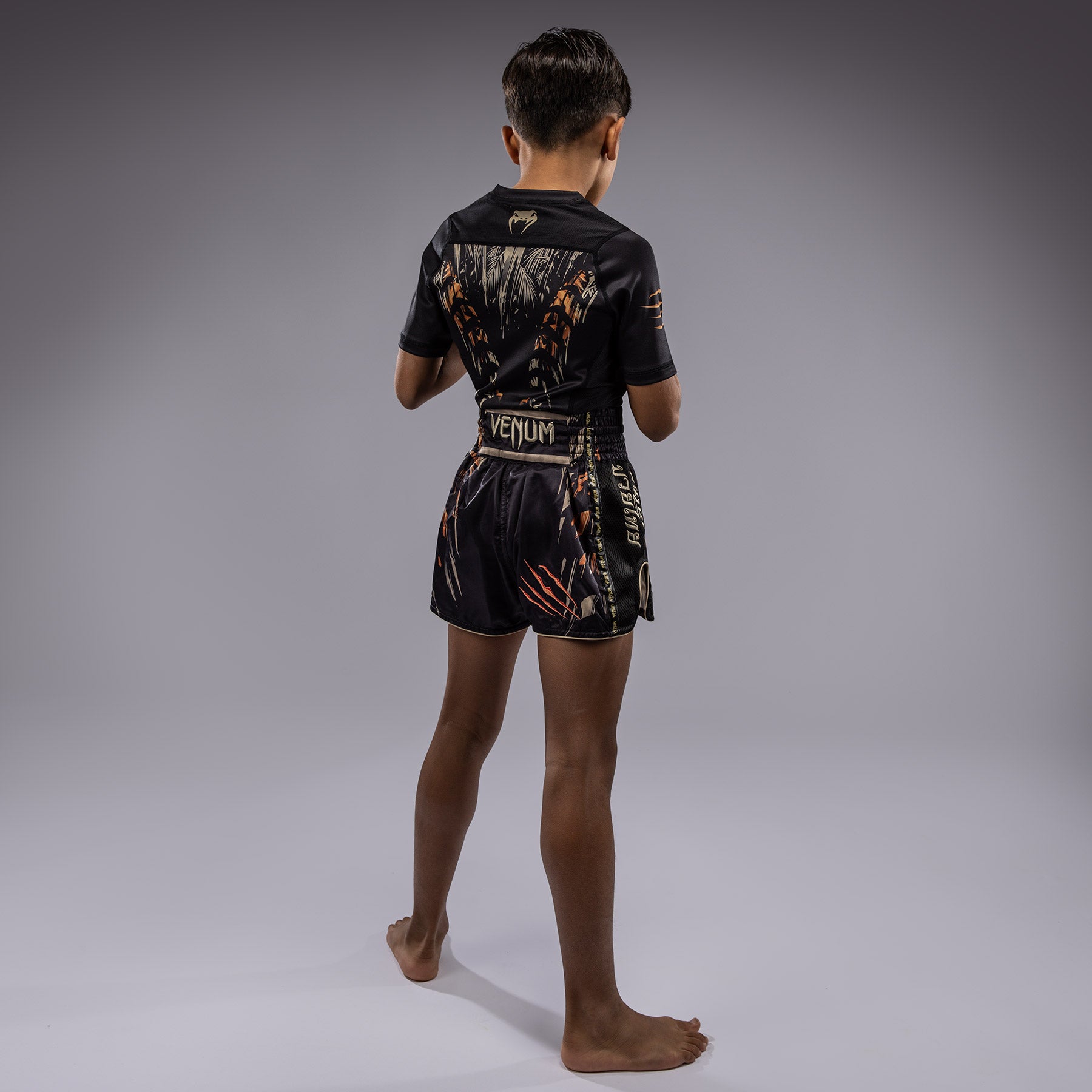 venum-tiger-kinder-muay-thai-shorts-schwarz-neon-orange image 3