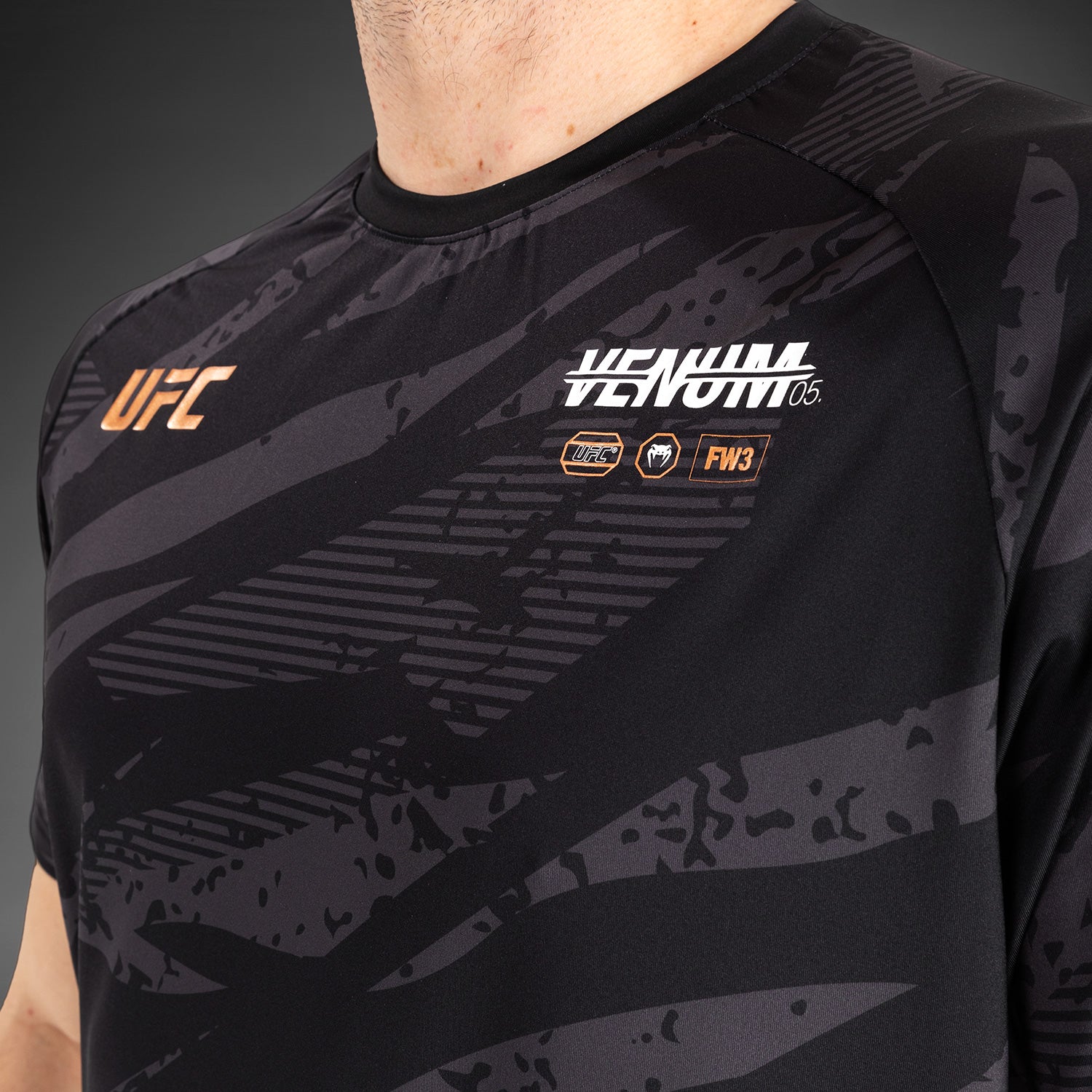 venum-ufc-adrenaline-fight-week-herren-dry-tech-t-shirt-urban-camo image 3