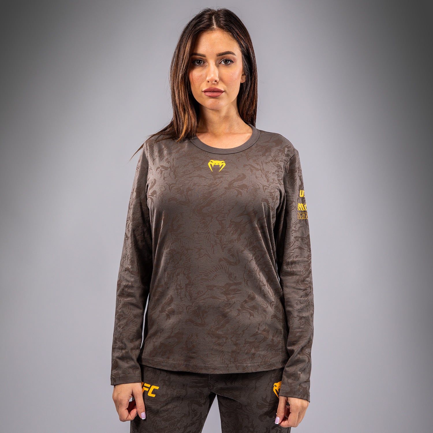 venum-ufc-fusion-by-venum-fight-week-damen-langarm-baumwoll-t-shirt-erdiges-brau image 5