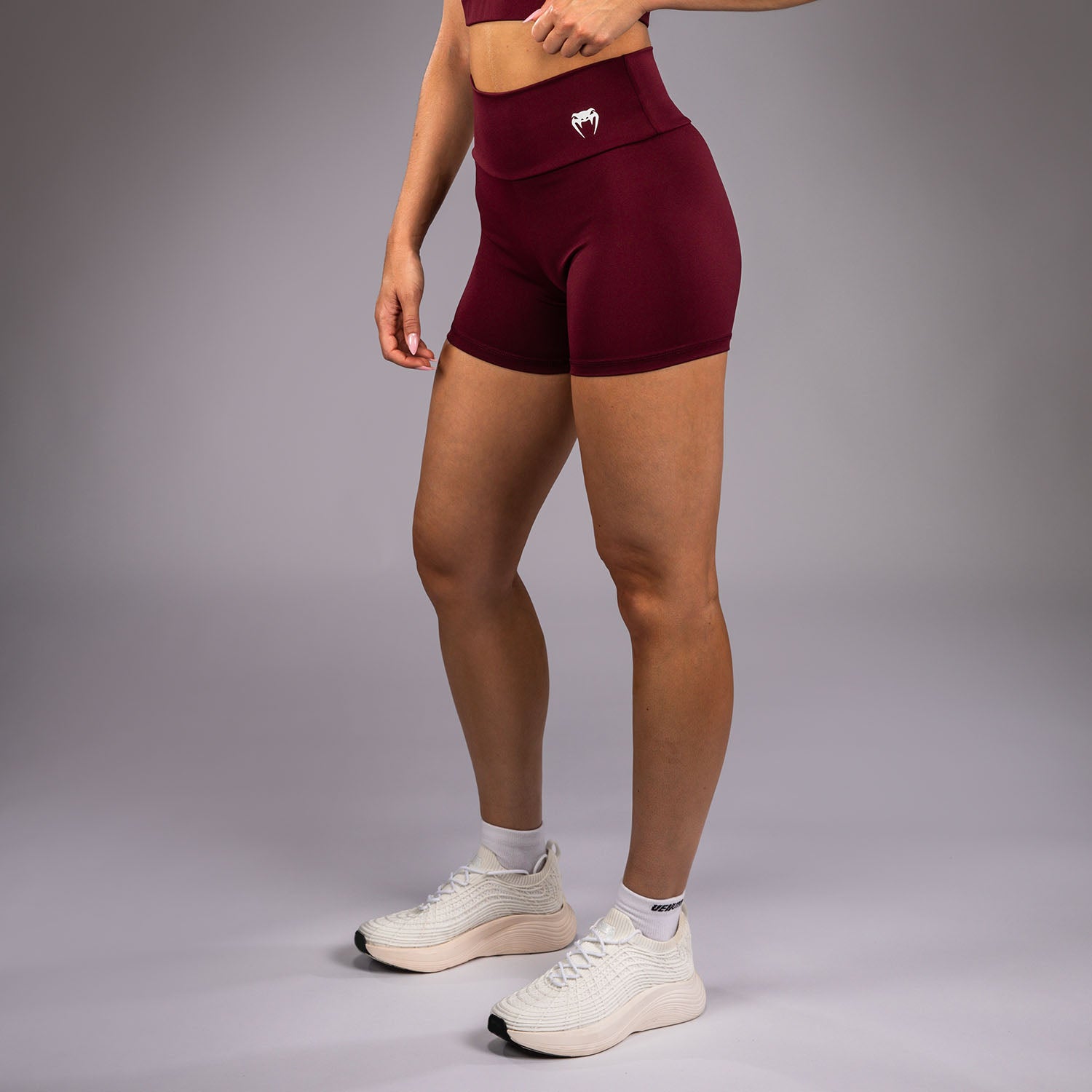 venum-aero-xt-kompressionsshort-pflaume-damen-bike-short image 2