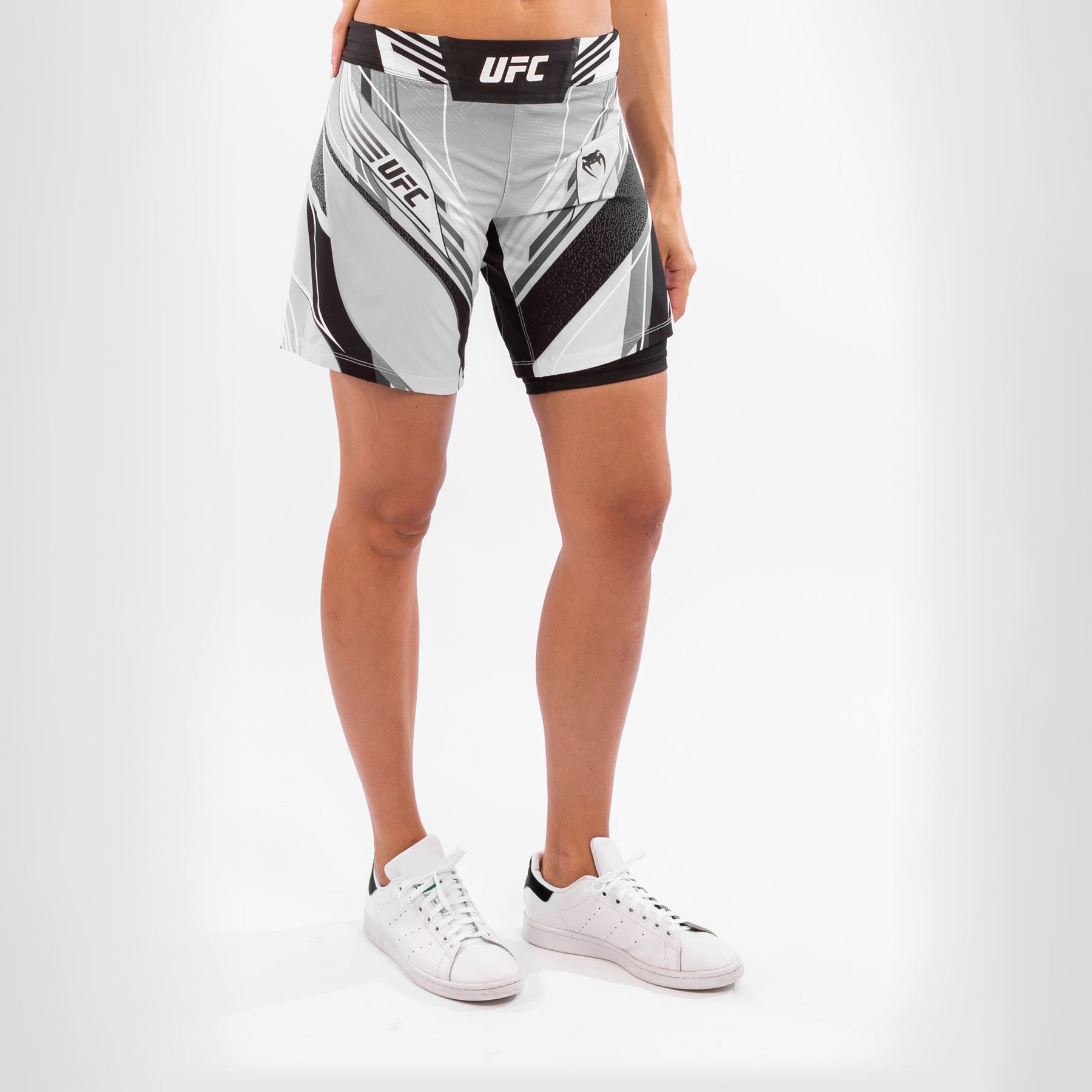 ufc-venum-authentic-fight-night-damen-shorts-long-fit-wei image 4