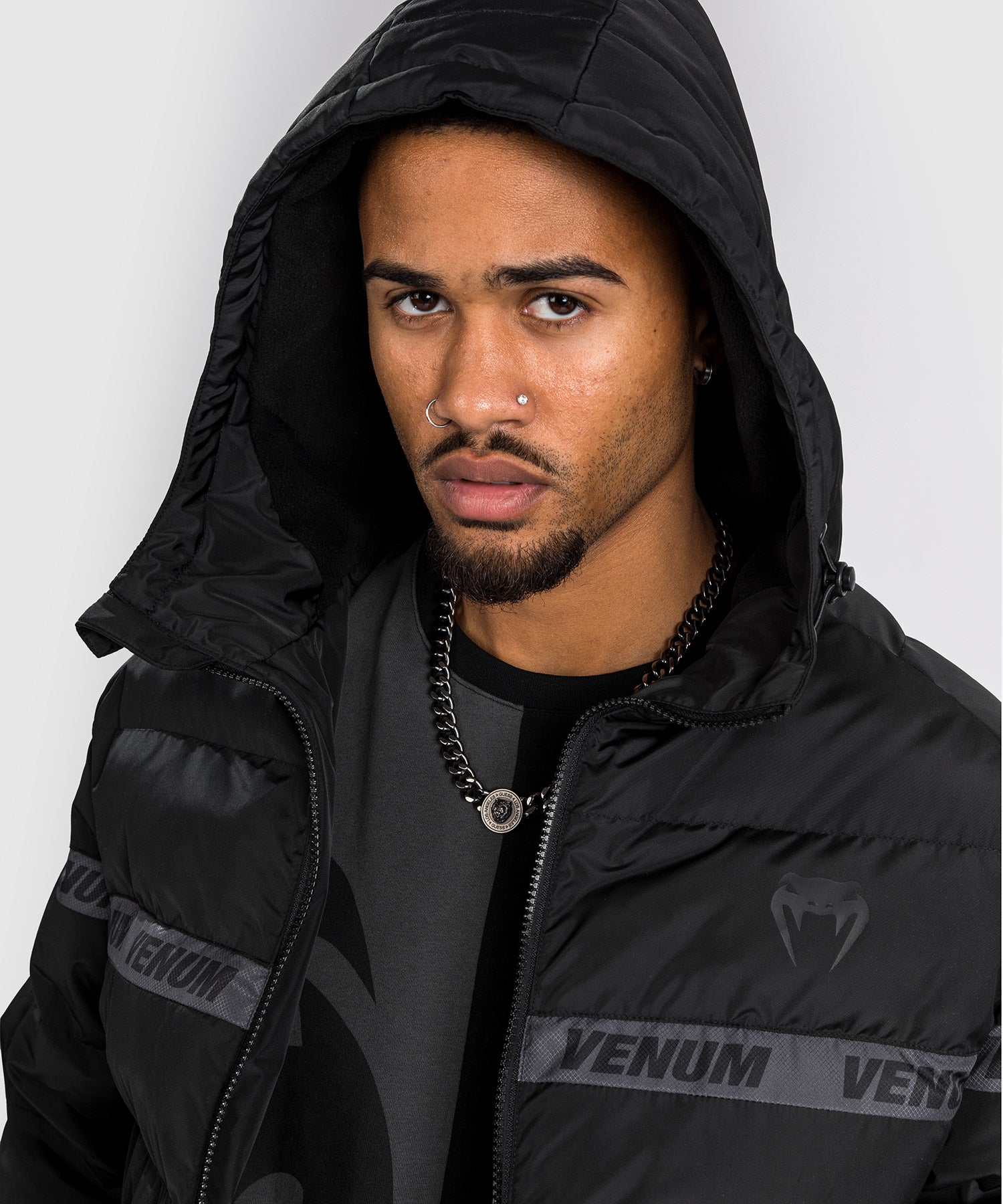 venum-elite-4-daunenjacke-unisex-schwarz image 6