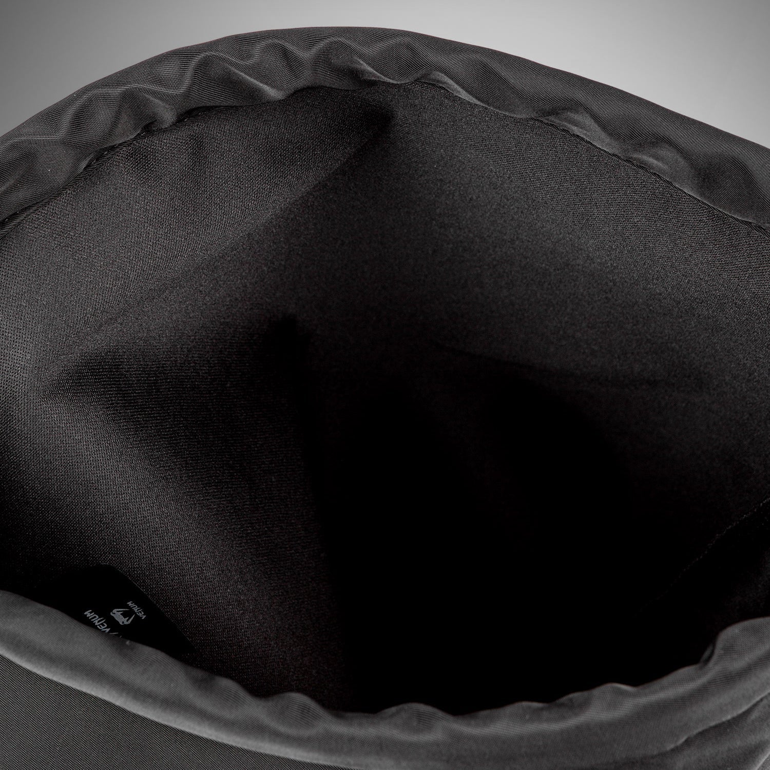 venum-classic-drawstring-bag-schwarz-wei image 4