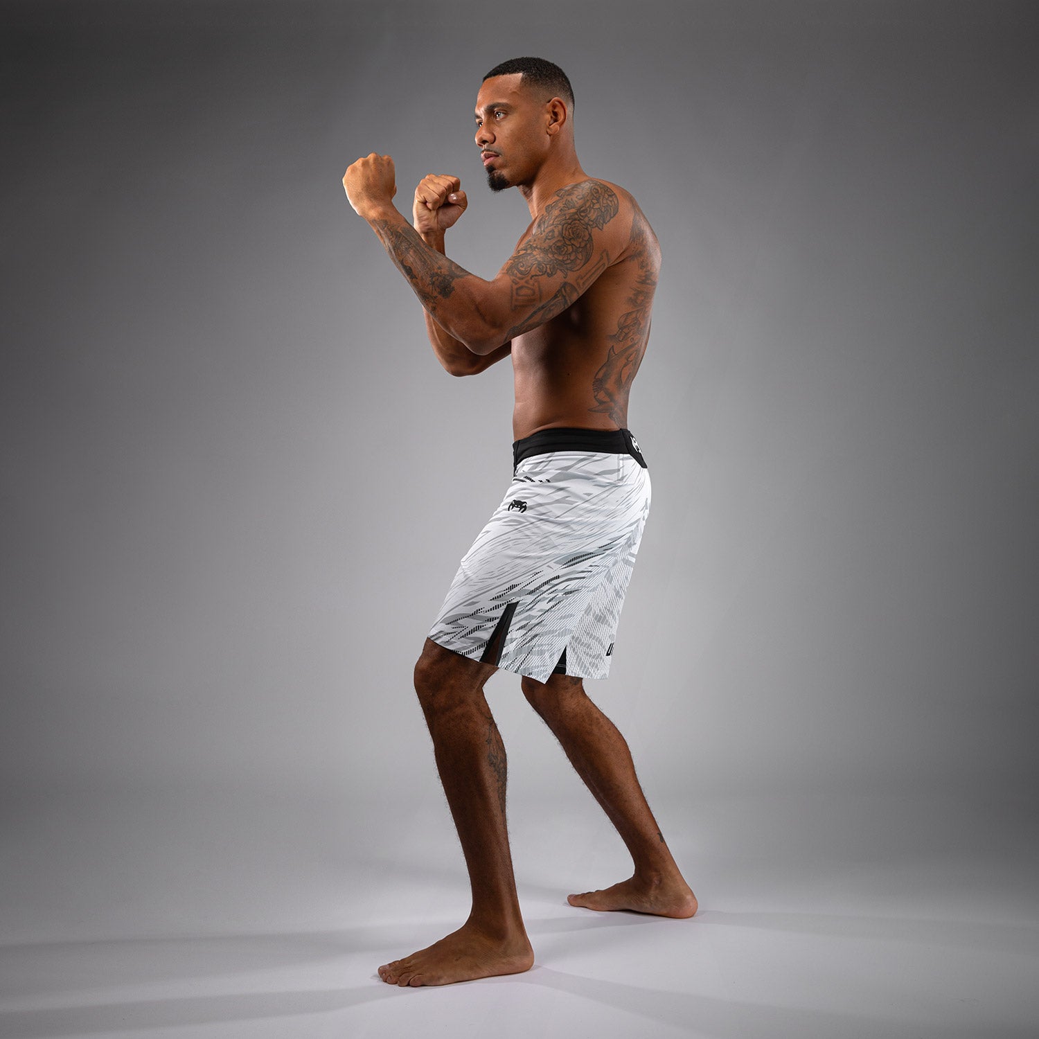 ufc-fusion-by-venum-authentic-fight-night-fight-short-long-fit-wei-herren image 4