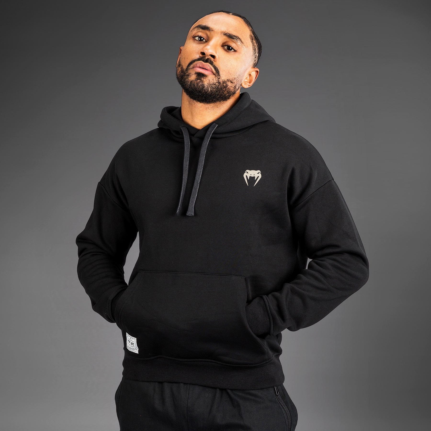 ufc-by-venum-ulti-man-hoodie-schwarz image 2