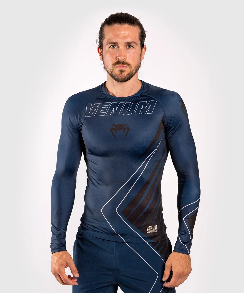 venum-contender-5-0-rashguard-langarm-marineblau-sand image 1
