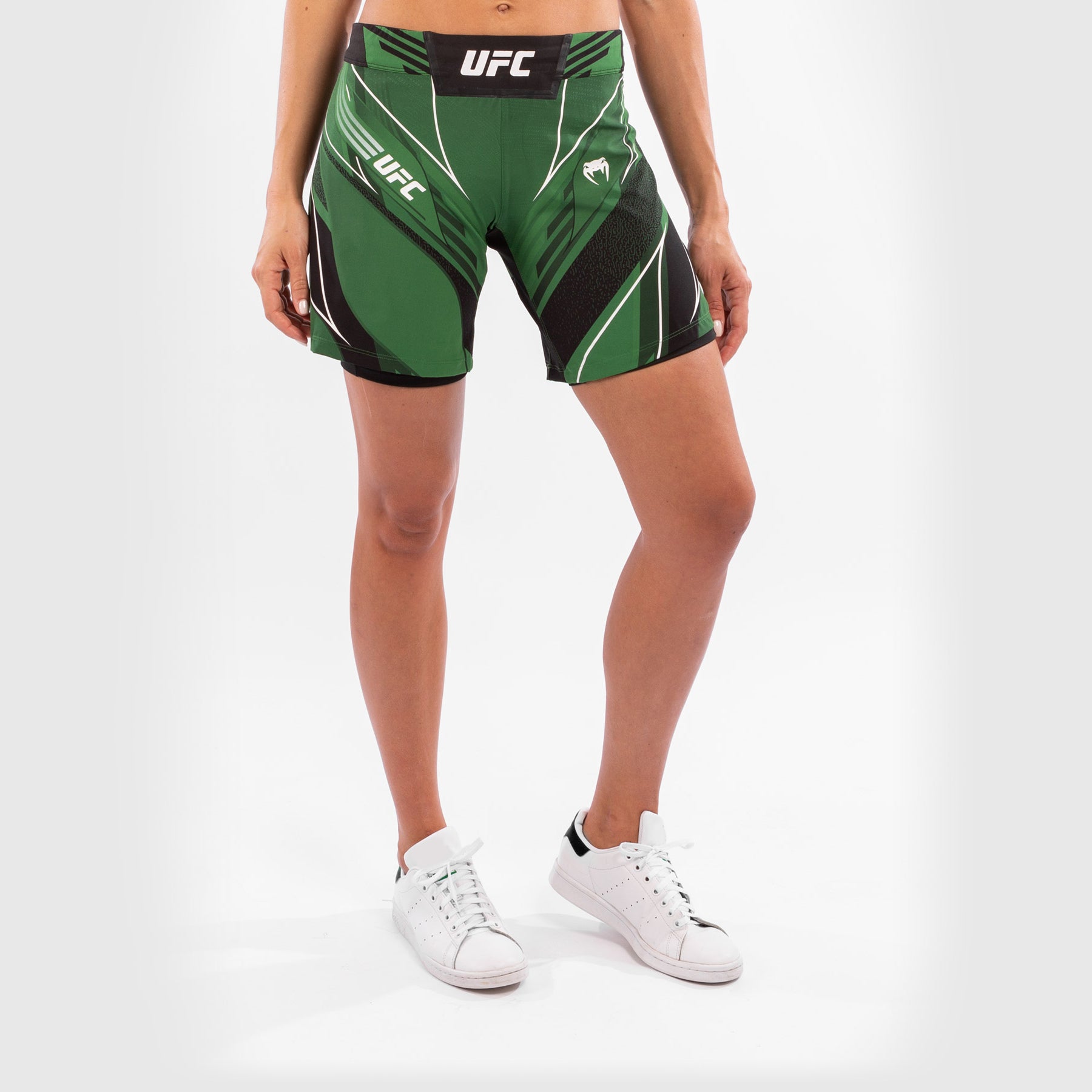 ufc-venum-authentic-fight-night-damen-shorts-long-fit-gr-n image 3