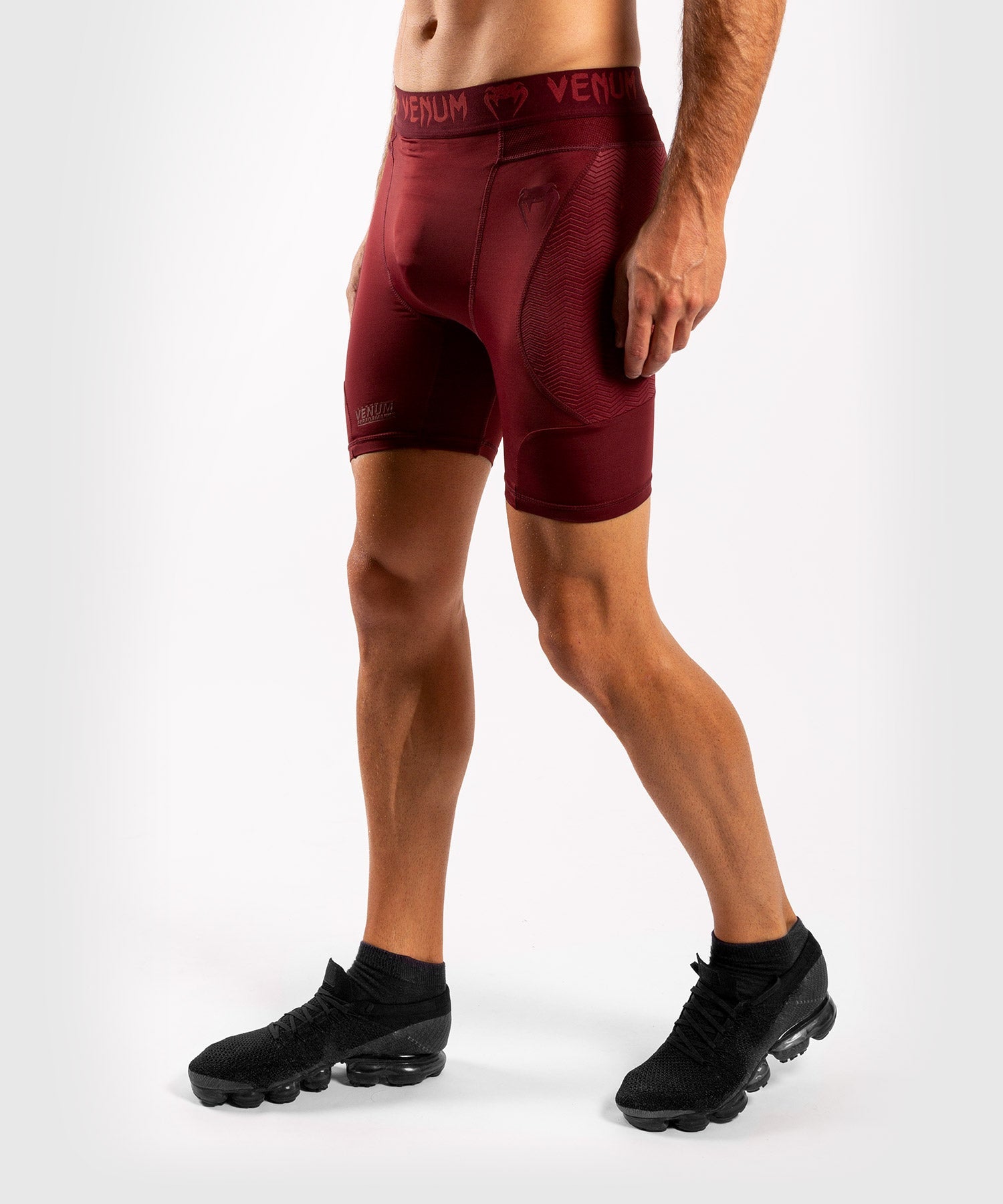 venum-g-fit-kompressions-shorts-herren-burgundrot image 2