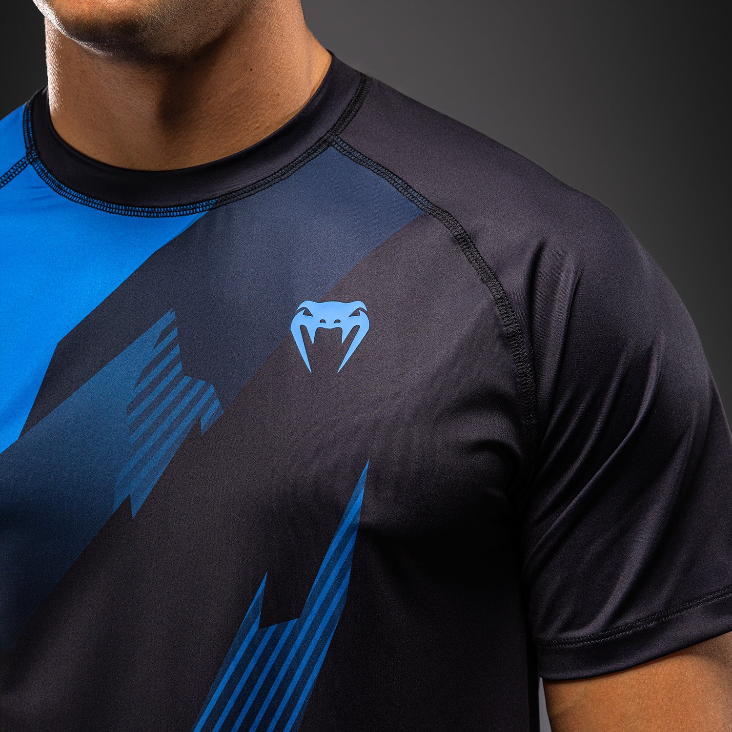 venum-no-gi-6-0-dry-tech-t-shirt-herren-schwarz-blau image 5