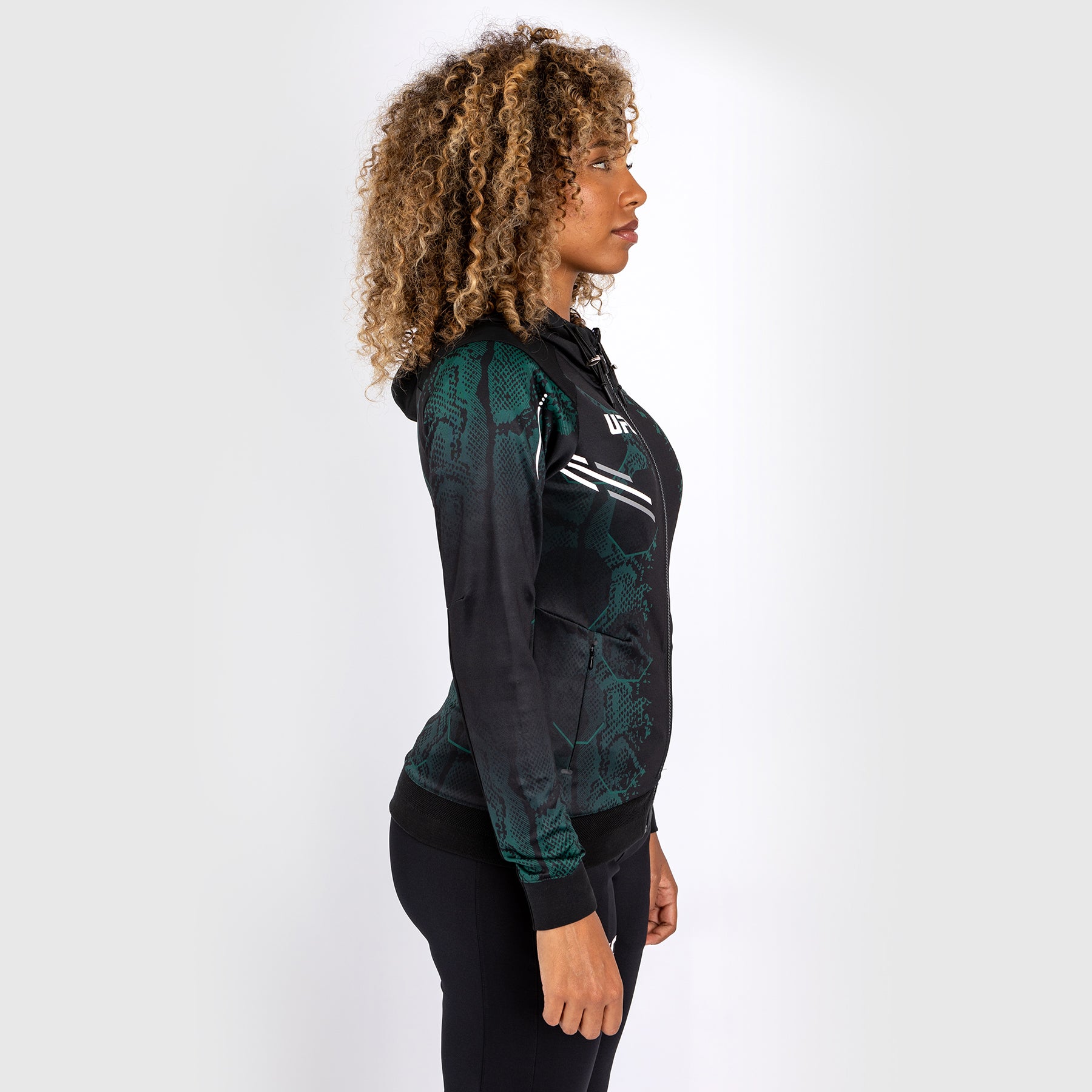 ufc-adrenaline-by-venum-authentic-fight-night-walkout-hoodie-damen-emerald-editi-4 image 2