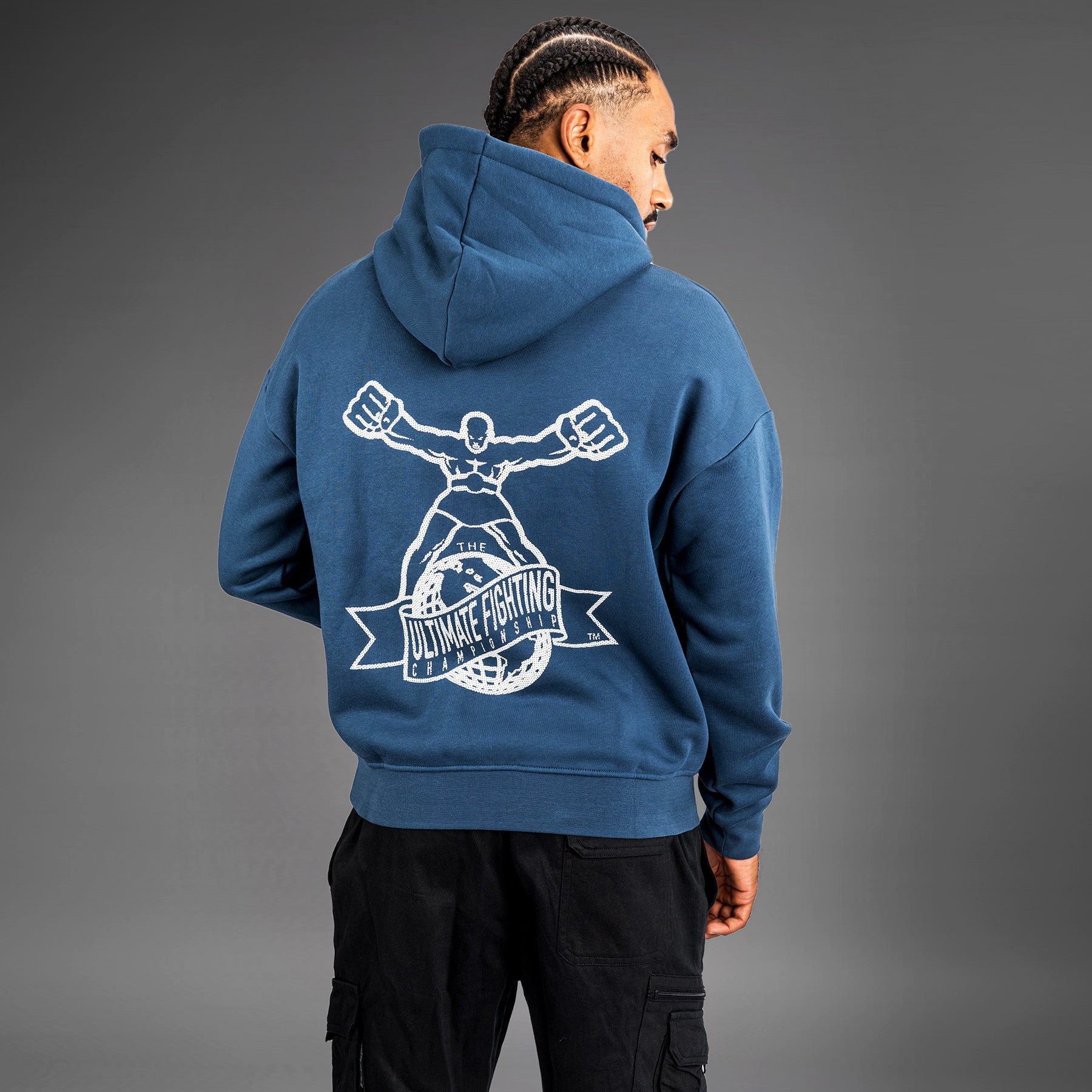ufc-by-venum-ulti-man-hoodie-blau-herren image 1