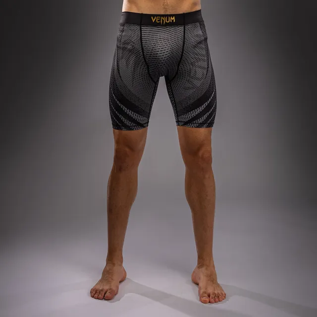 venum-galactic-3-0-kompressionsshort-vale-tudo-schwarz-gold image 1