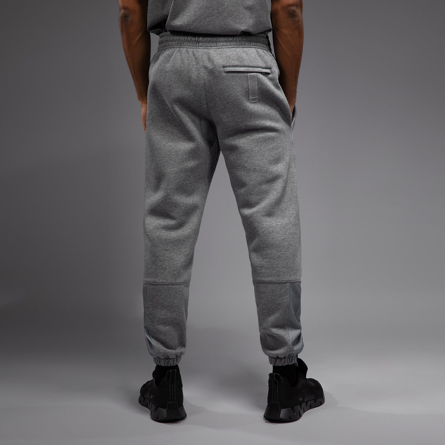 venum-silent-power-jogginghose-herren-cloudy-grey image 2