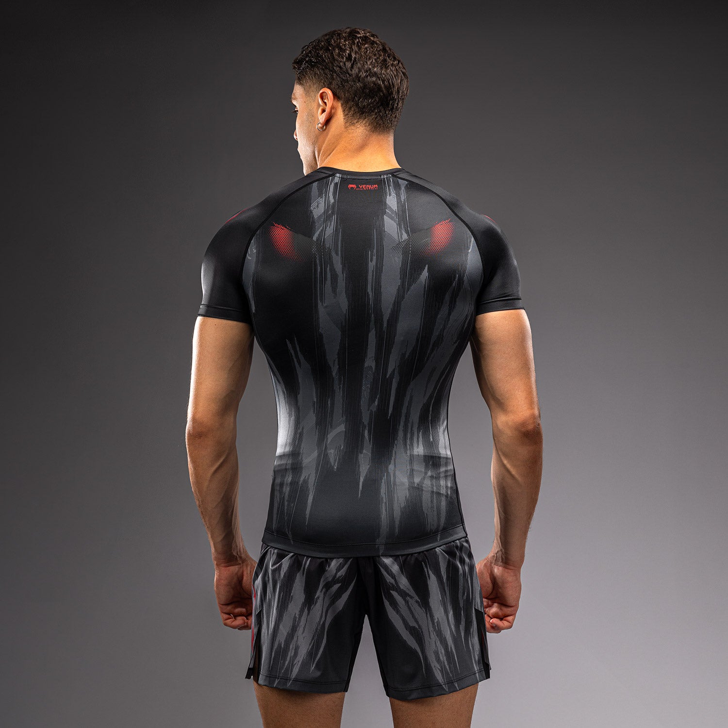 venum-demon-kurzarm-rashguard-schwarz-grau-f-r-herren image 4
