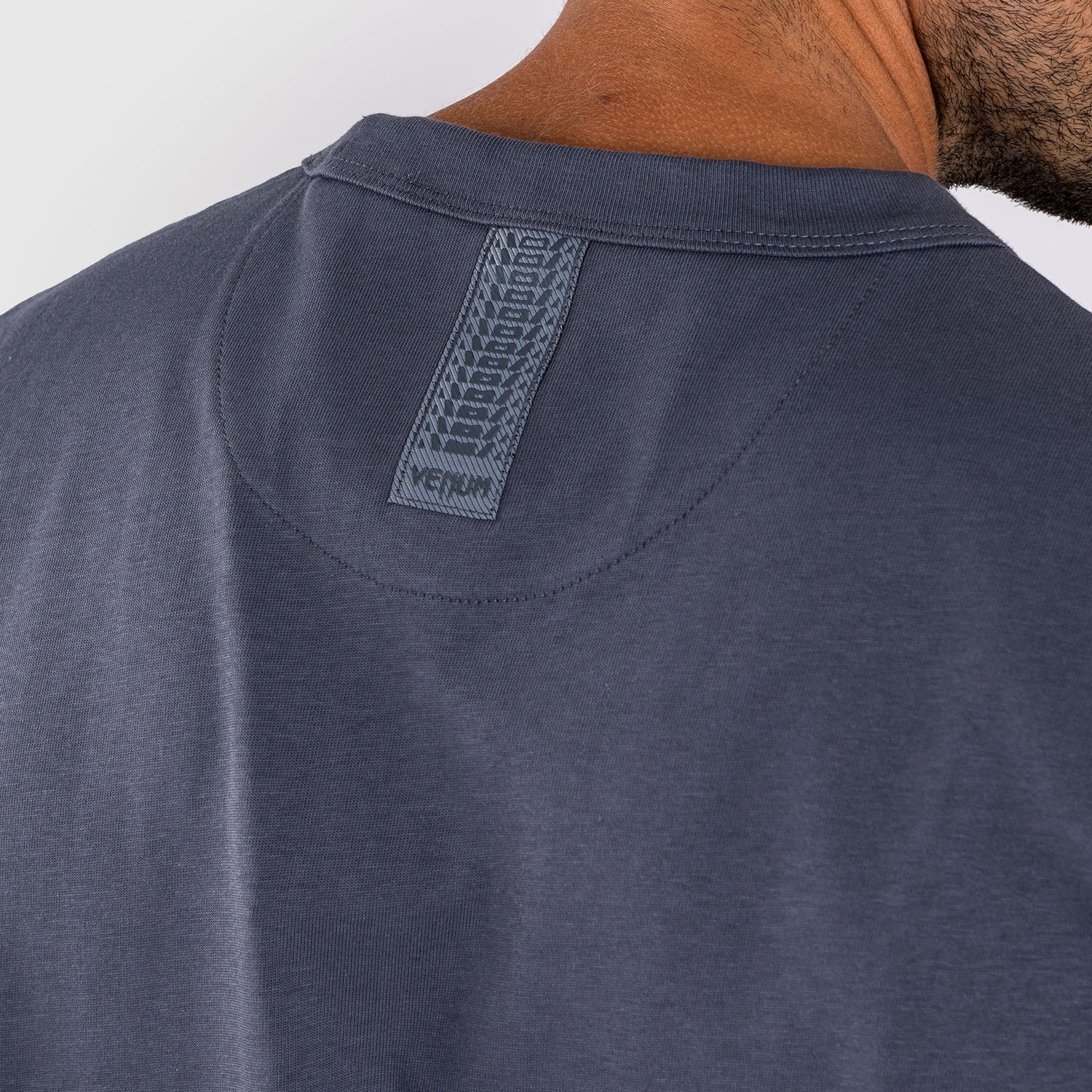 venum-silent-power-t-shirt-marineblau-herren image 6