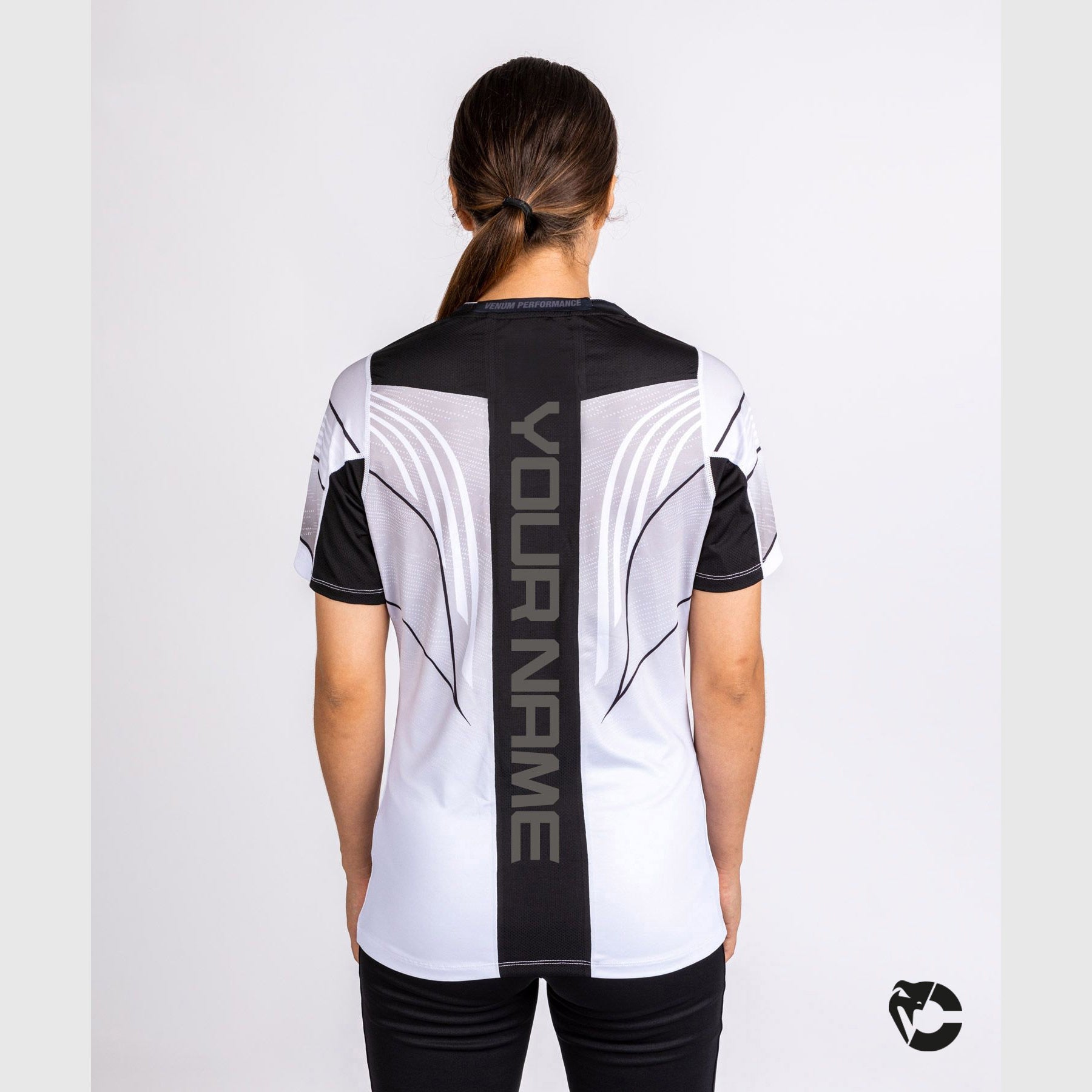venum-ufc-authentic-fight-night-2-0-walkout-jersey-damen-wei image 1