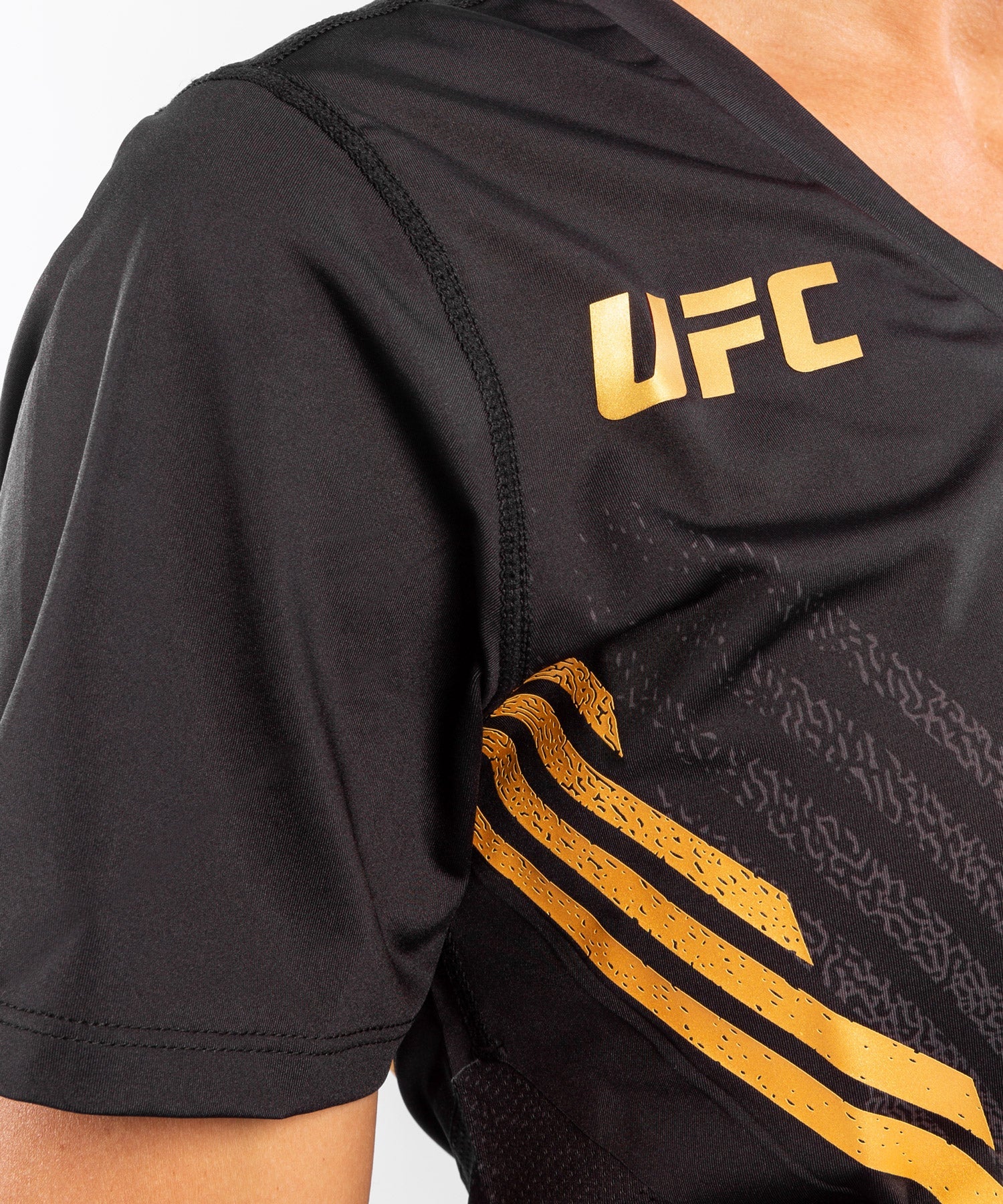 ufc-venum-authentic-fight-night-damen-walkout-trikot-champion image 6