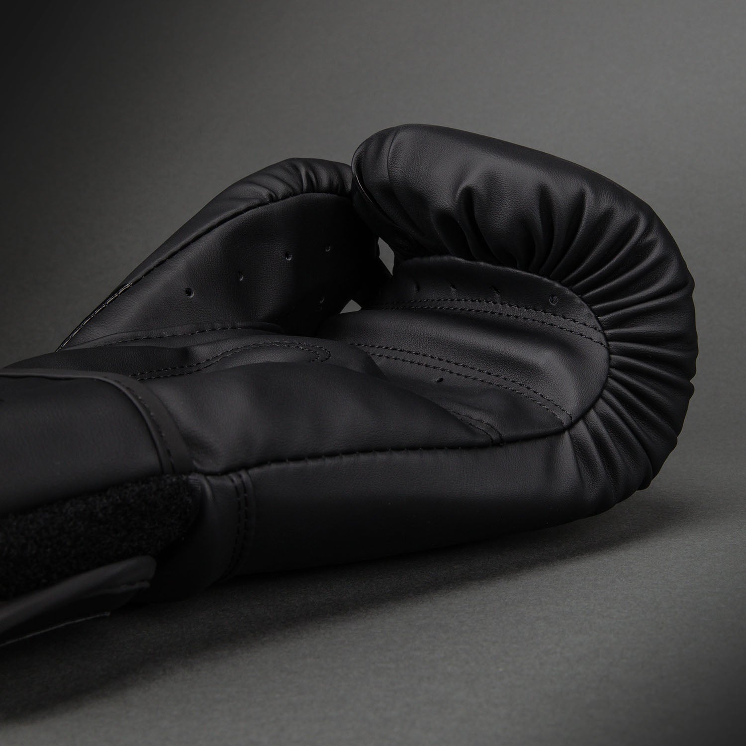 venum-challenger-2-5-boxhandschuhe-schwarz-schwarz image 3