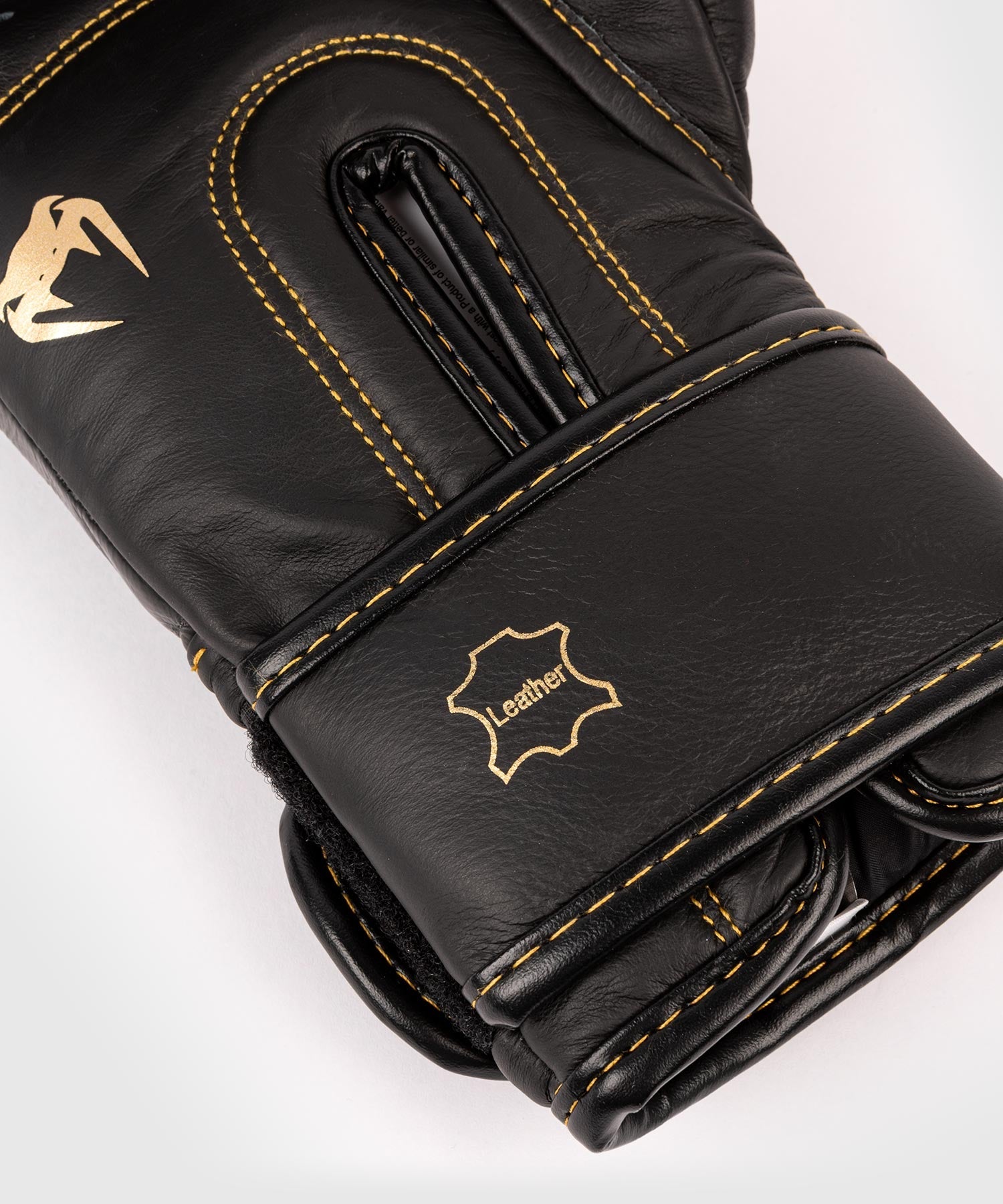 venum-shield-professionelle-boxhandschuhe-mit-klettverschluss-schwarz-schwarz-go image 5