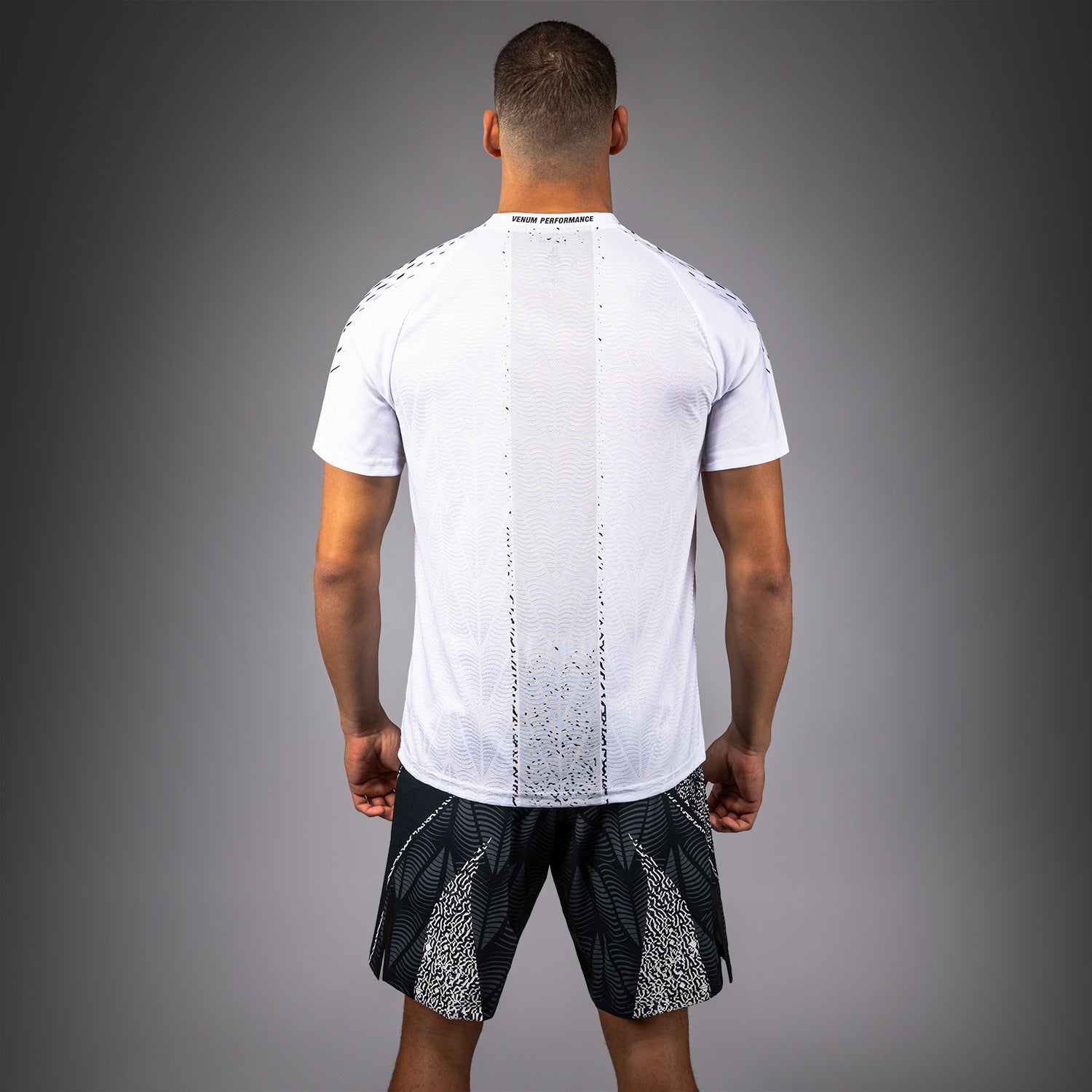 ufc-zenith-by-venum-authentic-fight-night-walkout-trikot-herren-wei image 3