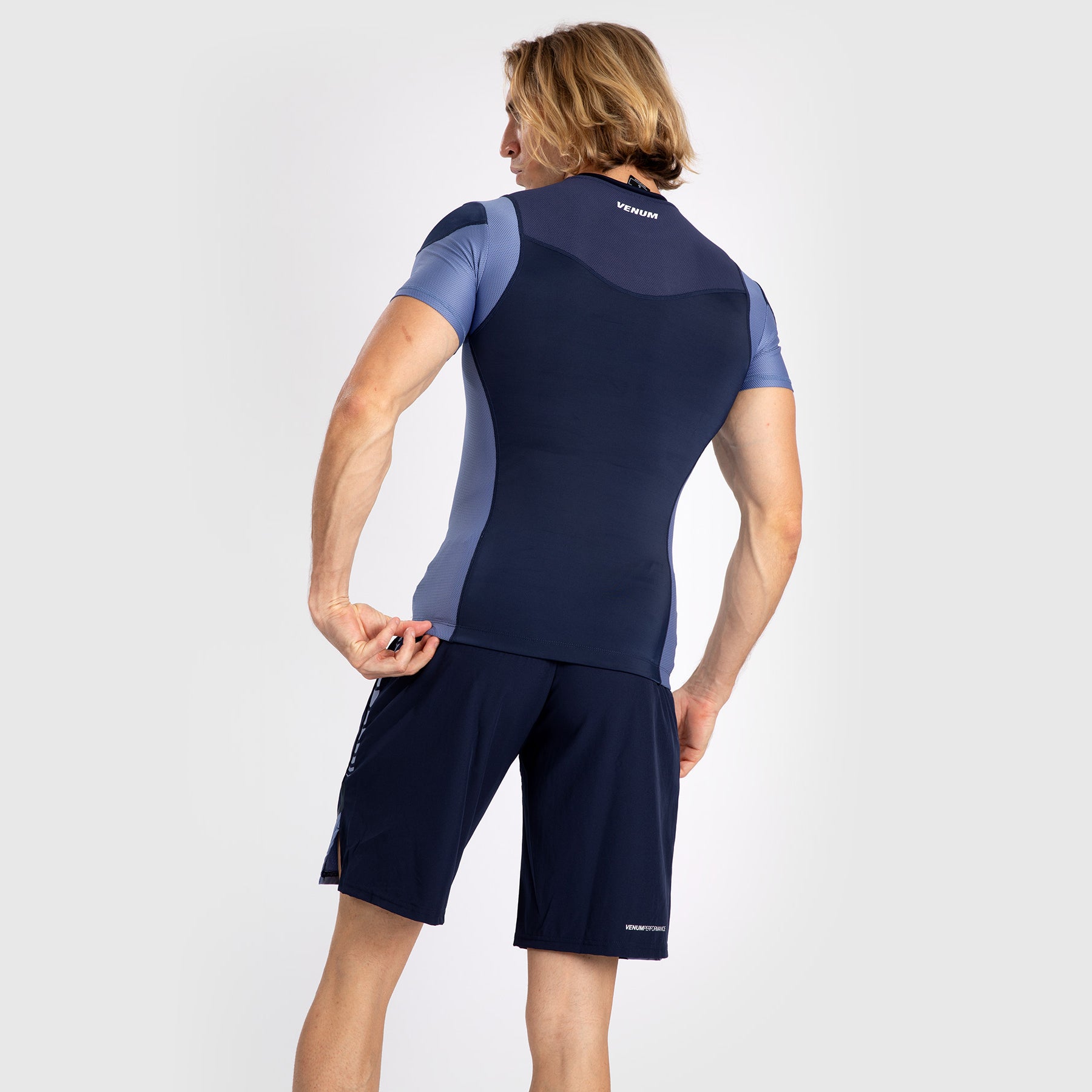venum-tempest-herren-kurzarm-rashguard-marineblau-blau image 3