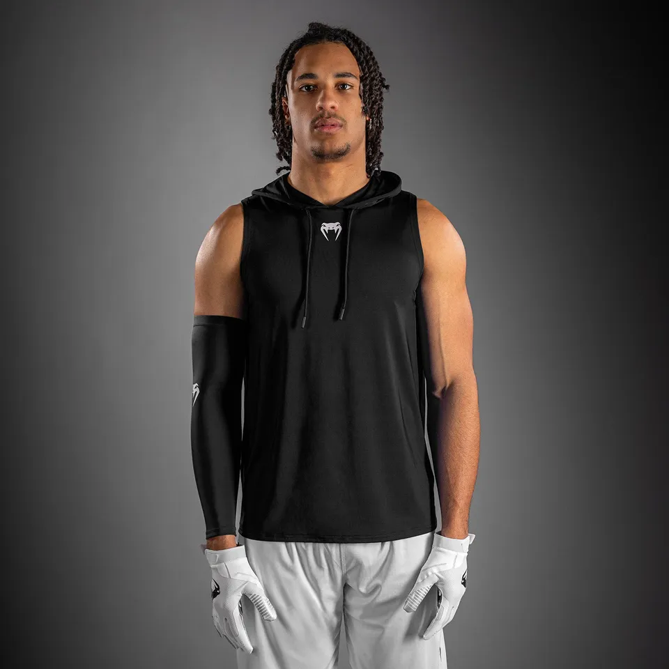 venum-elite-rmelloser-dry-tech-hoodie-schwarz image 1