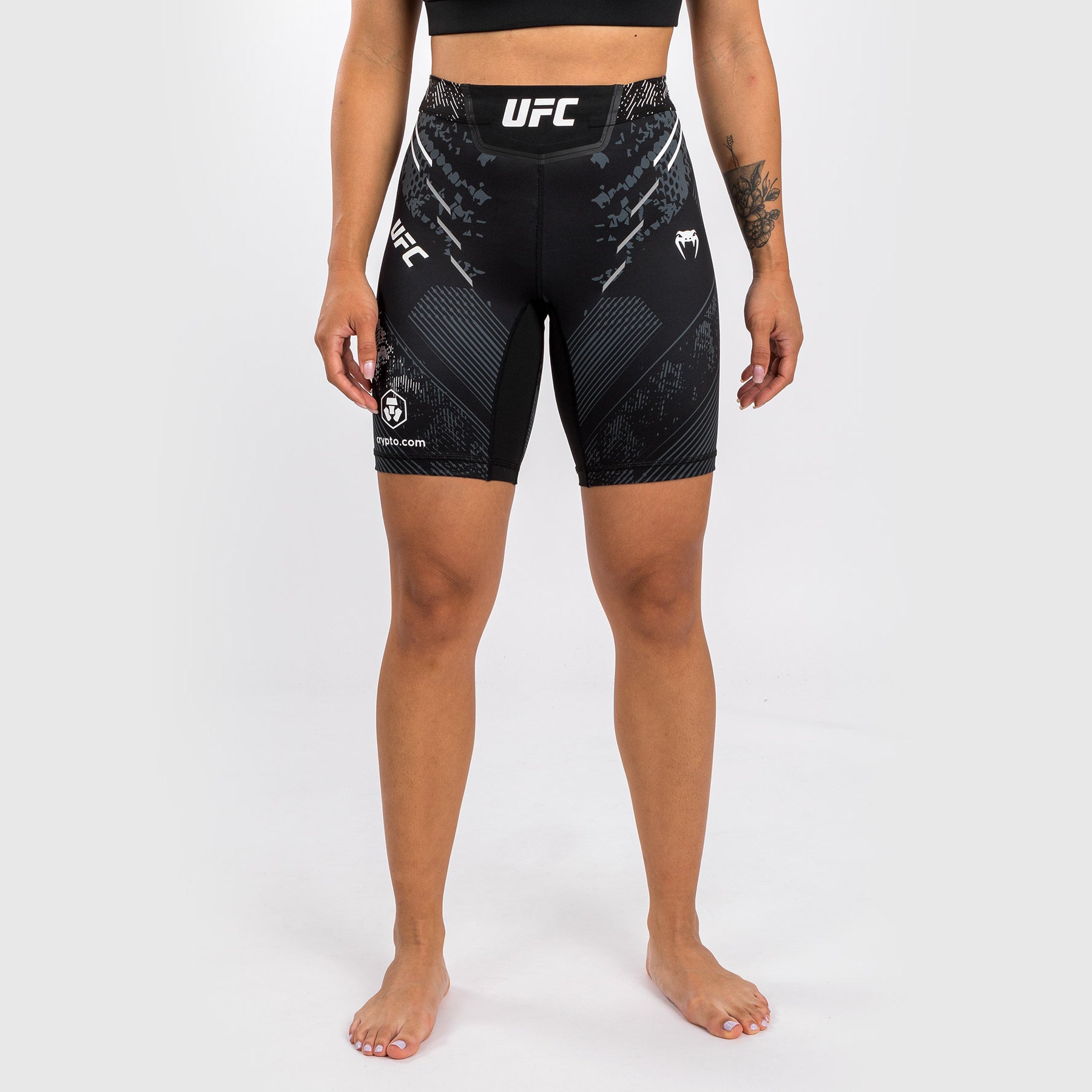 ufc-adrenaline-by-venum-authentic-fight-night-vale-tudo-short-damen-lang-schwarz image 1