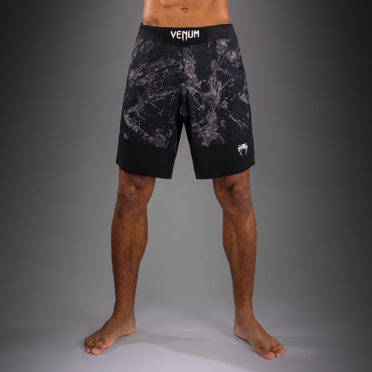 venum-rage-workout-fightshorts-schwarz-grau-herren-mma-bjj-shorts image 1