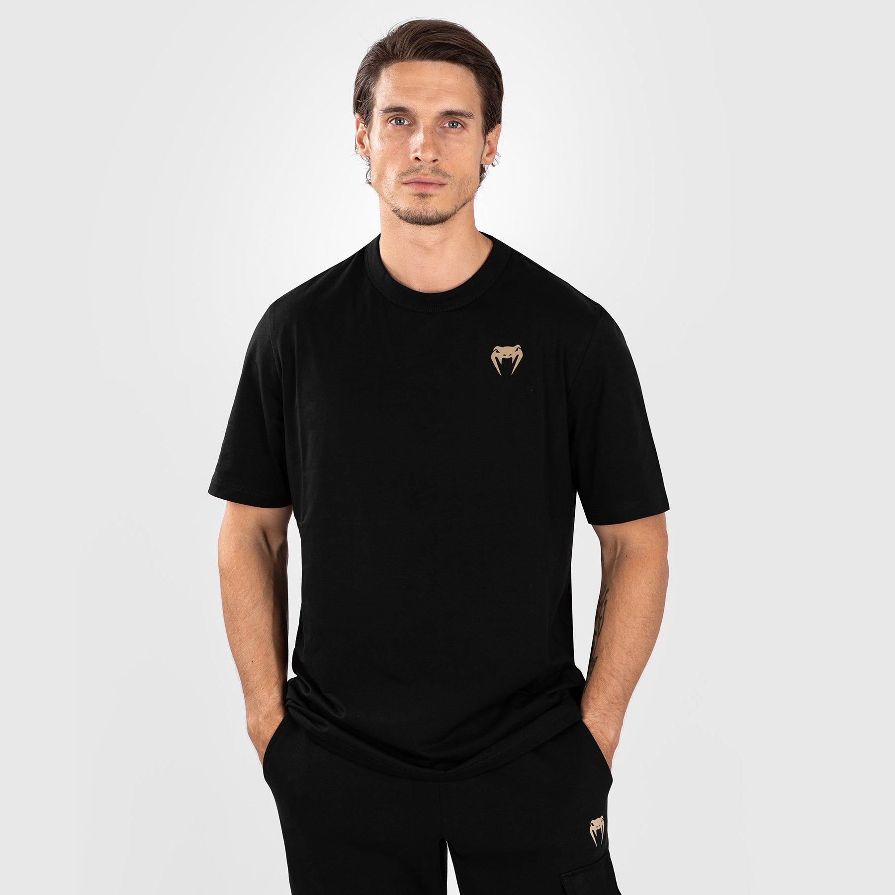 venum-gorilla-jungle-t-shirt-schwarz-sand image 1