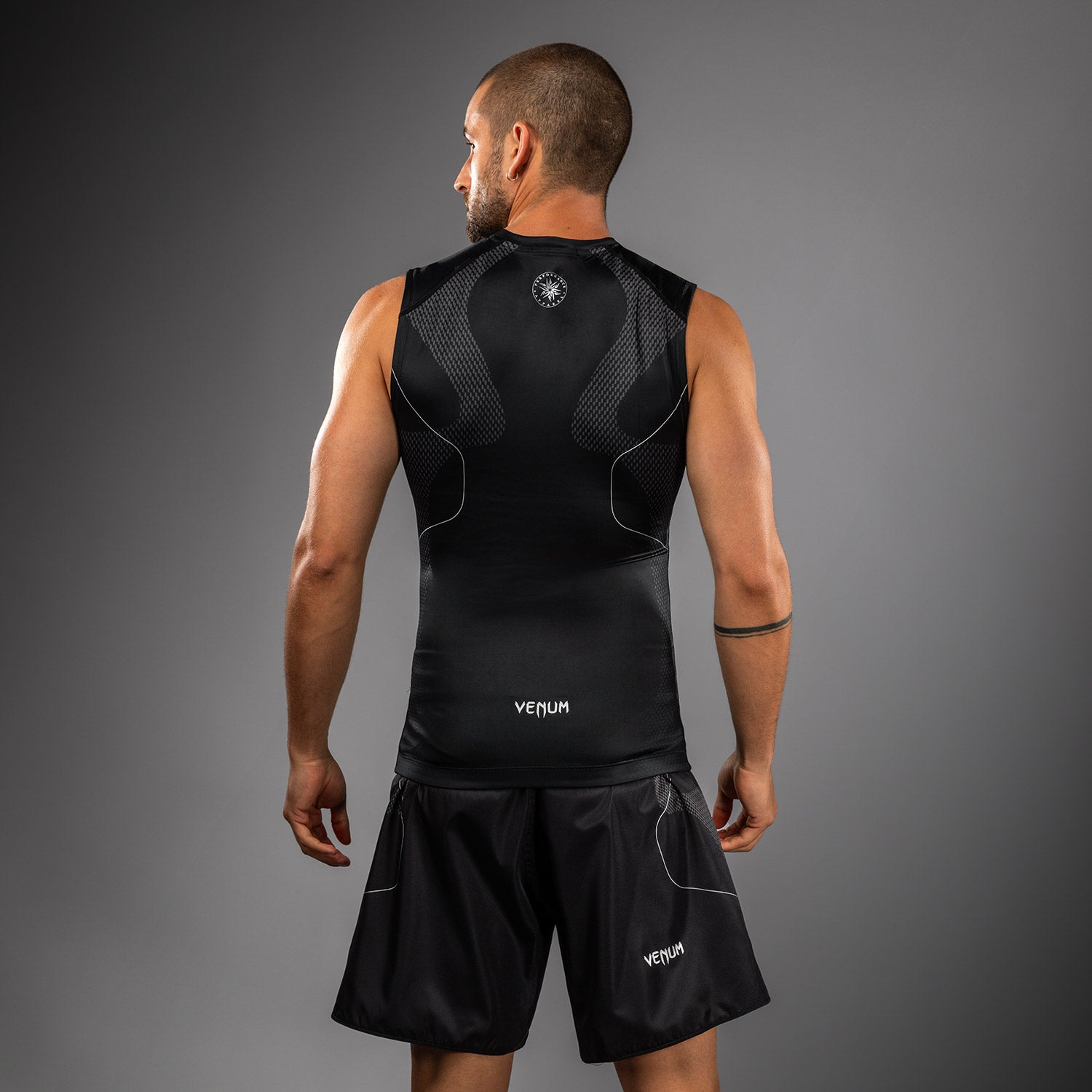 venum-nexus-rmelloses-rashguard-schwarz-silber image 3