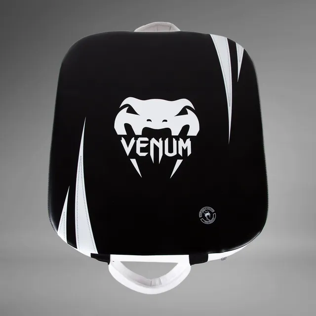 venum-absolute-schlagpolster-square-kick-shield-skintex-leder-schwarz-ice image 1