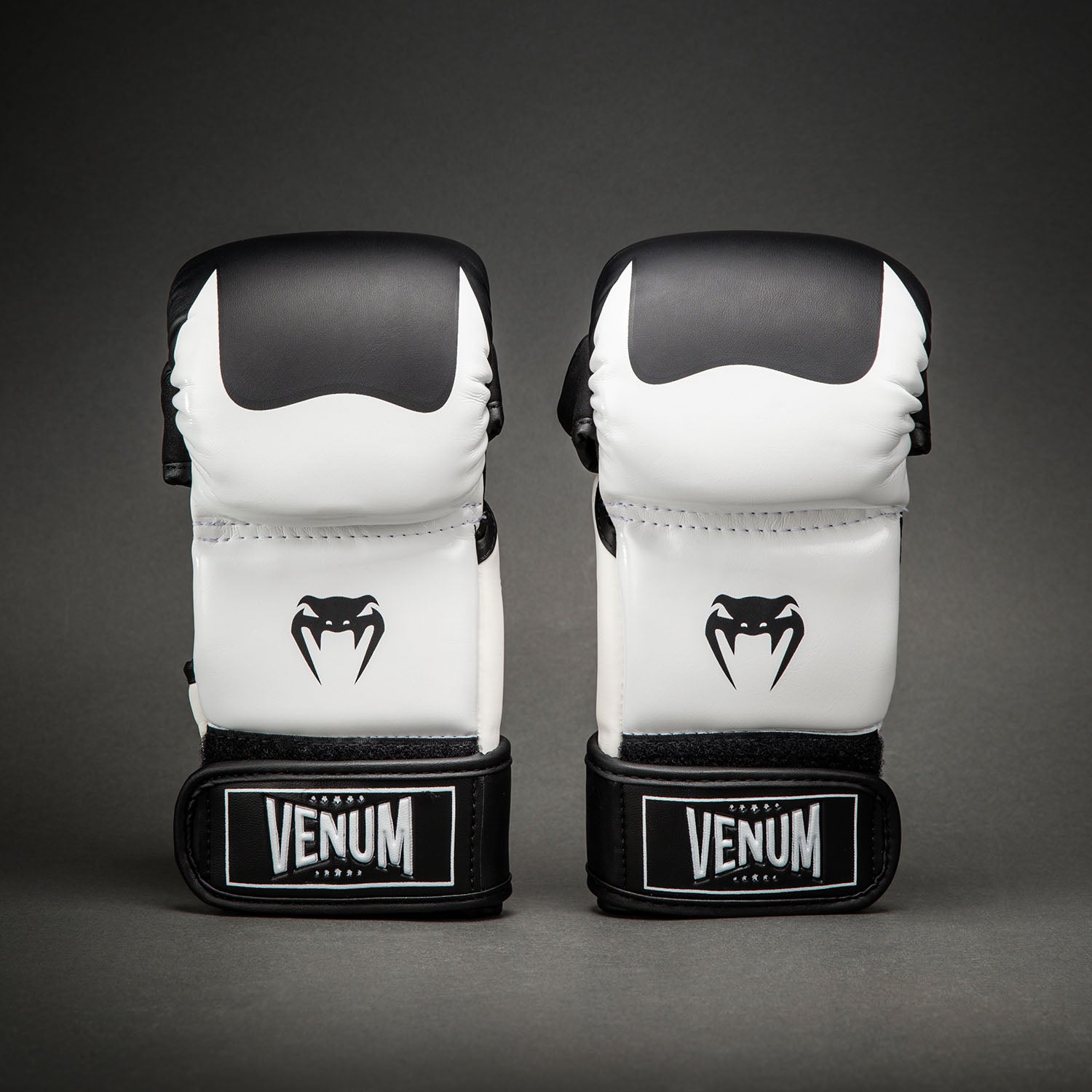 venum-attack-2-0-sparringhandschuhe-schwarz-wei-pu-leder image 2