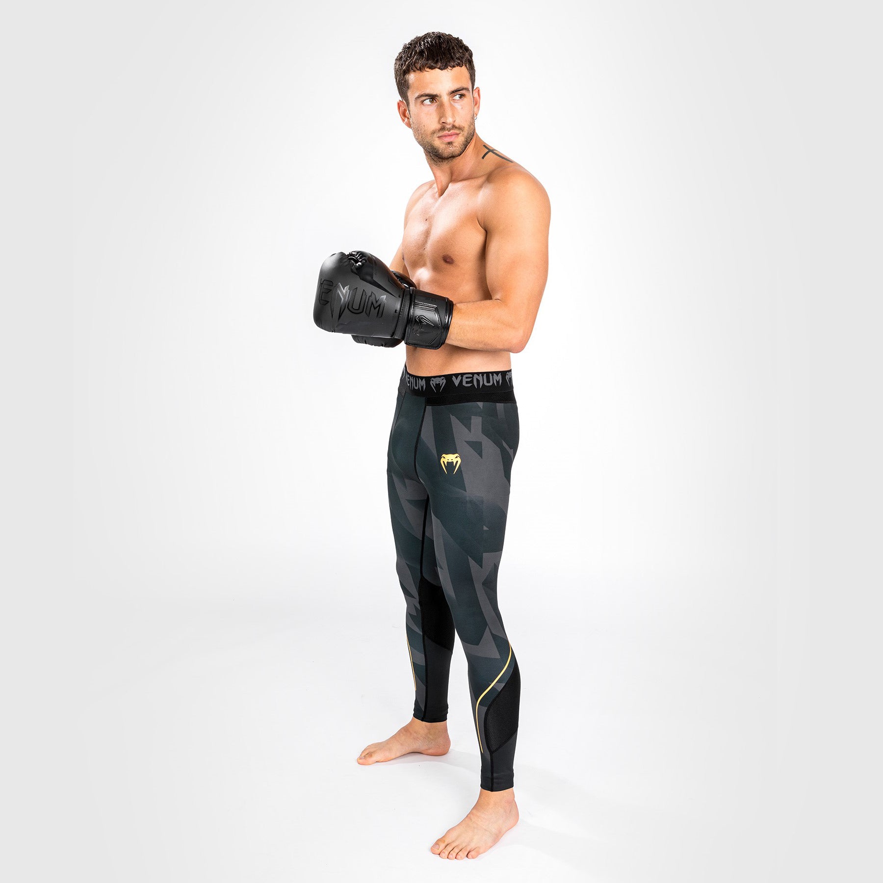 venum-razor-kompressionshose-schwarz-gold image 2