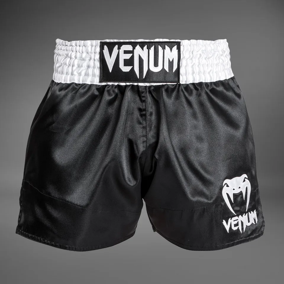 venum-classic-muay-thai-shorts-wei-schwarz-wei image 1