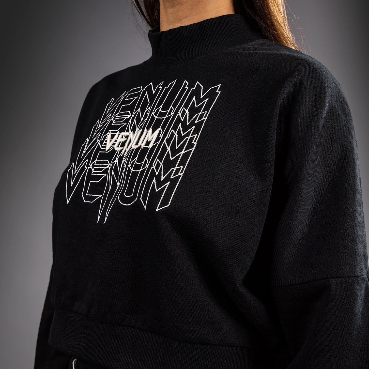 venum-pulse-damen-cropped-sweatshirt-schwarz-wei image 5