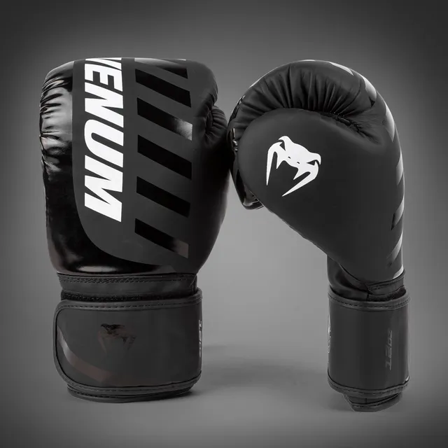 venum-contender-shockwave-boxhandschuhe-schwarz image 1