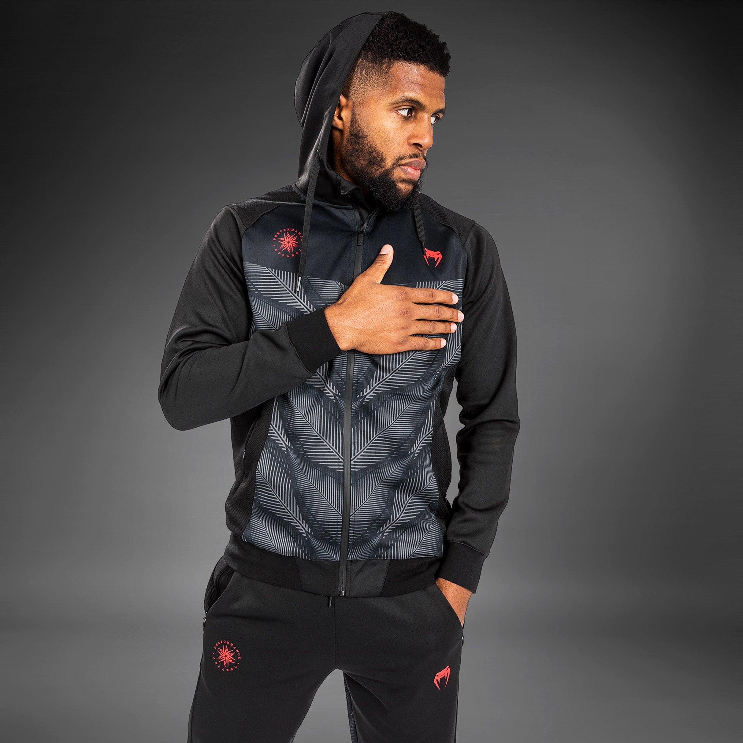 venum-phantom-hoodie-mit-rei-verschluss-schwarz-rot image 1