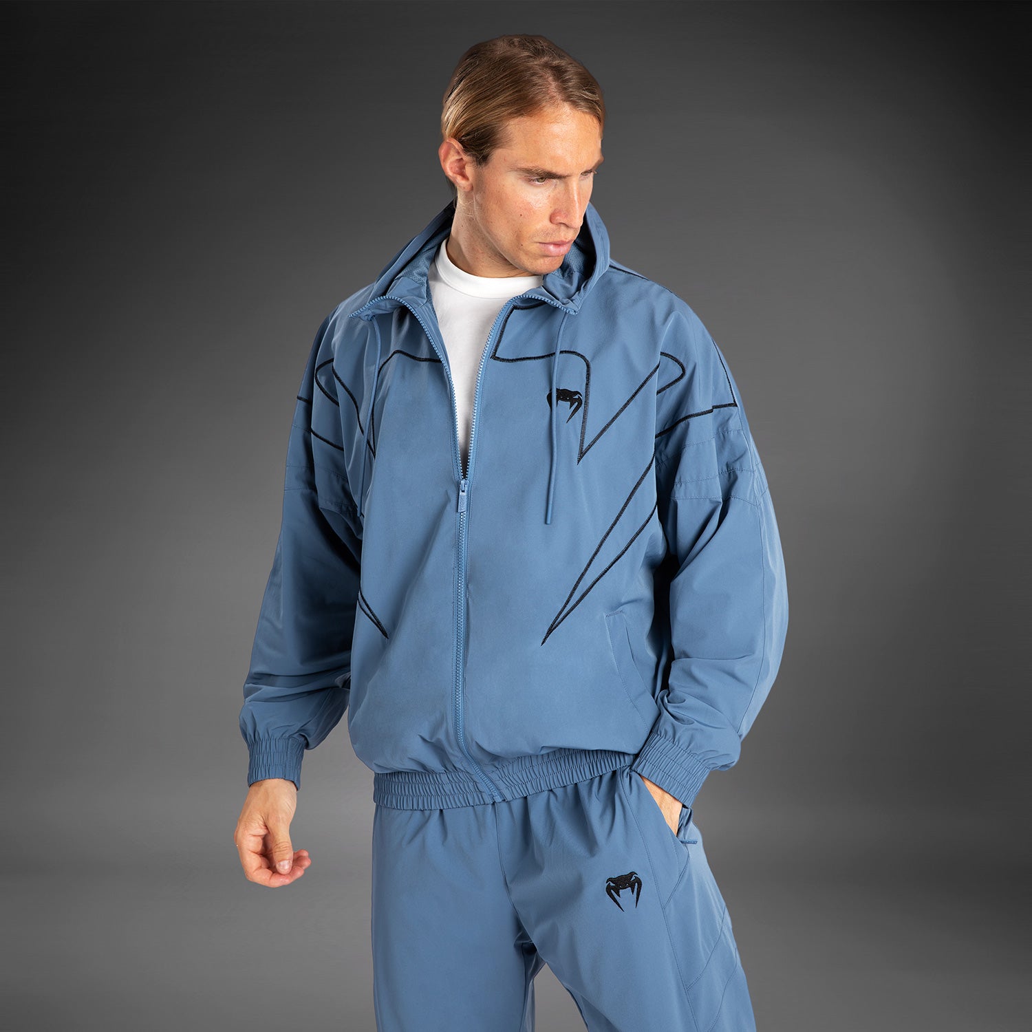 venum-attack-90-trainingsanzug-jacke-herren-blau-schwarz image 2