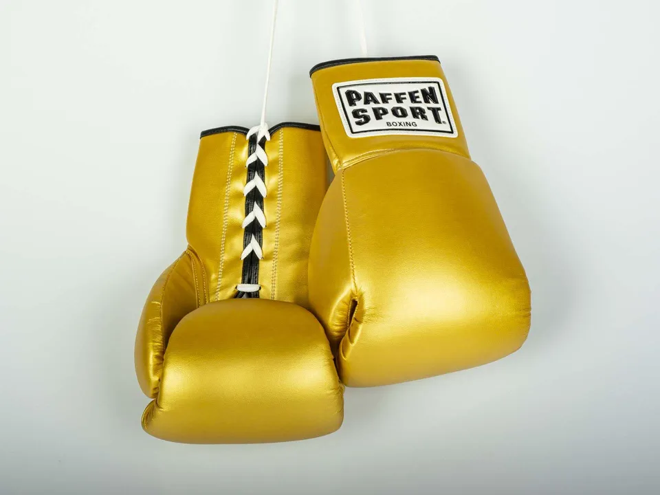 paffen-sport-star-promo-deko-souvenir-boxhandschuh-mit-schn-rung image 1