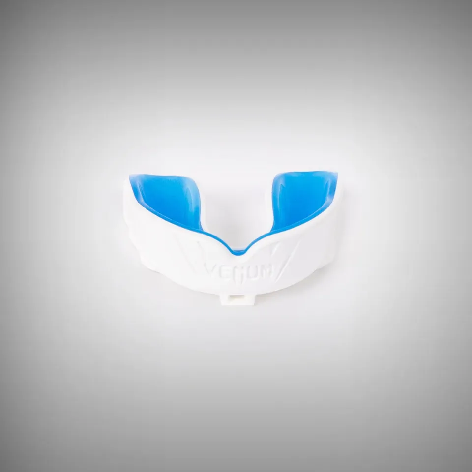 venum-challenger-mundschutz-wei-blau image 1
