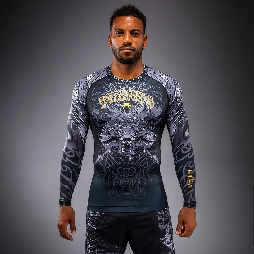 venum-wolf-atak-langarm-rashguard-schwarz-grau image 1