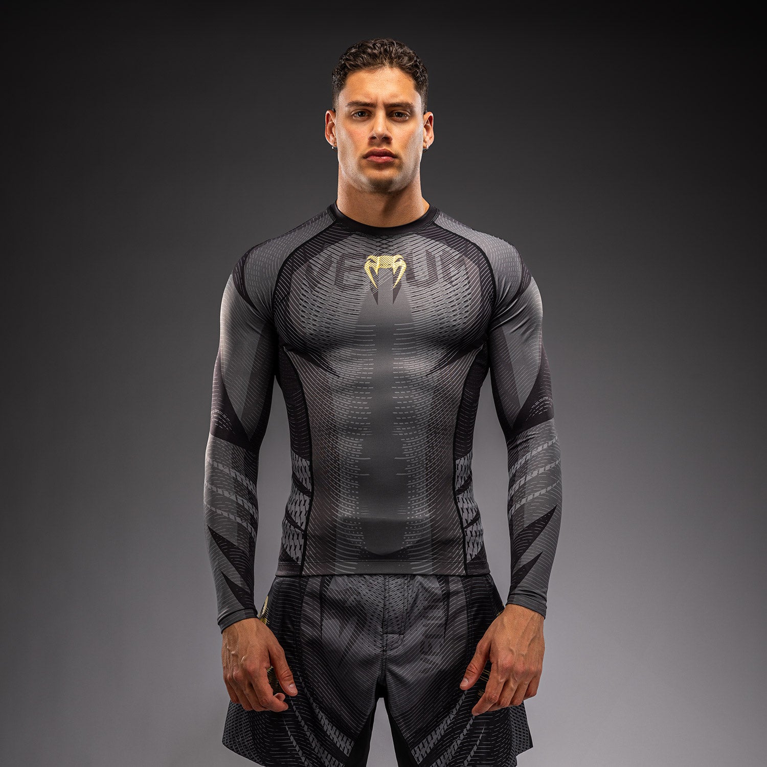 venum-galactic-3-0-langarm-rashguard-f-r-herren-schwarz-gold image 1