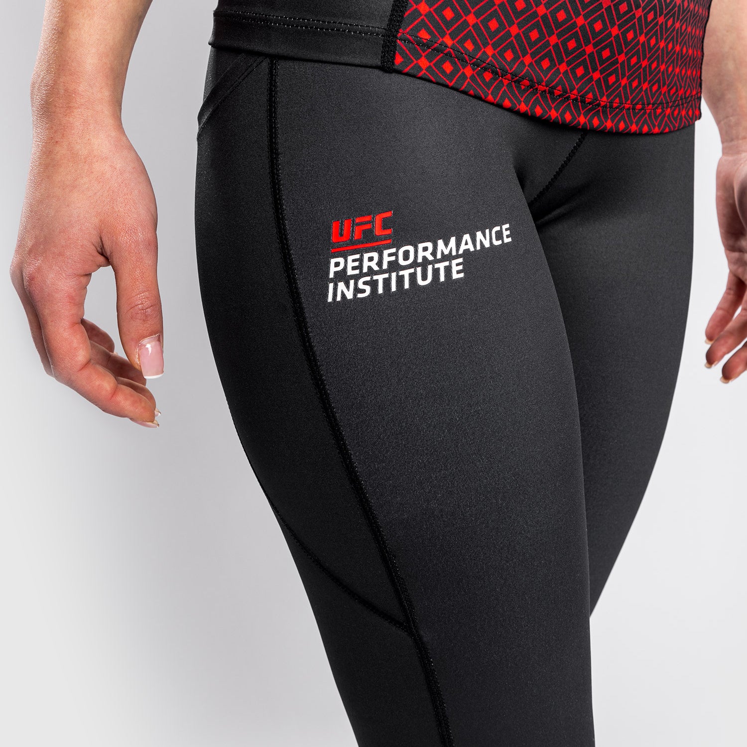 venum-ufc-performance-institute-leggings-damen-schwarz-rot image 6