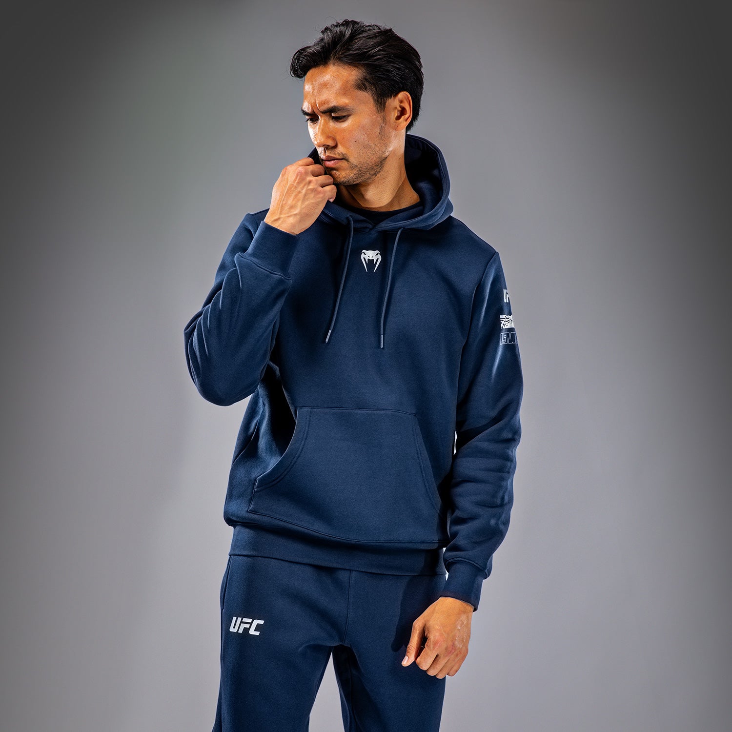 ufc-fusion-by-venum-fight-week-pullover-hoodie-herren-solid-ozeanisches-blau image 3