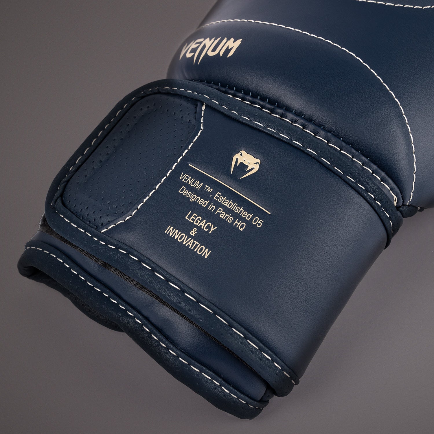 venum-impact-evo-boxhandschuhe-icy-blue image 5