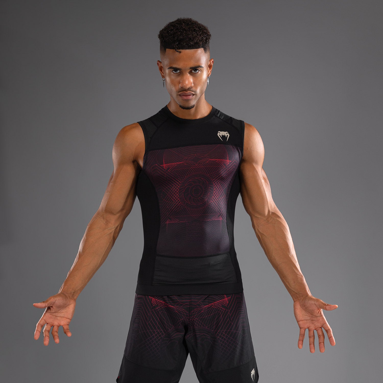 venum-g-fit-air-herren-rmelloses-rashguard-tiefschwarz-feuerrot image 1