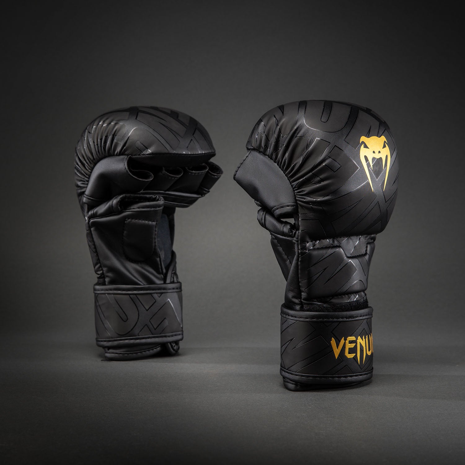 venum-contender-1-5-xt-3d-sparringhandschuhe-schwarz-gold image 1