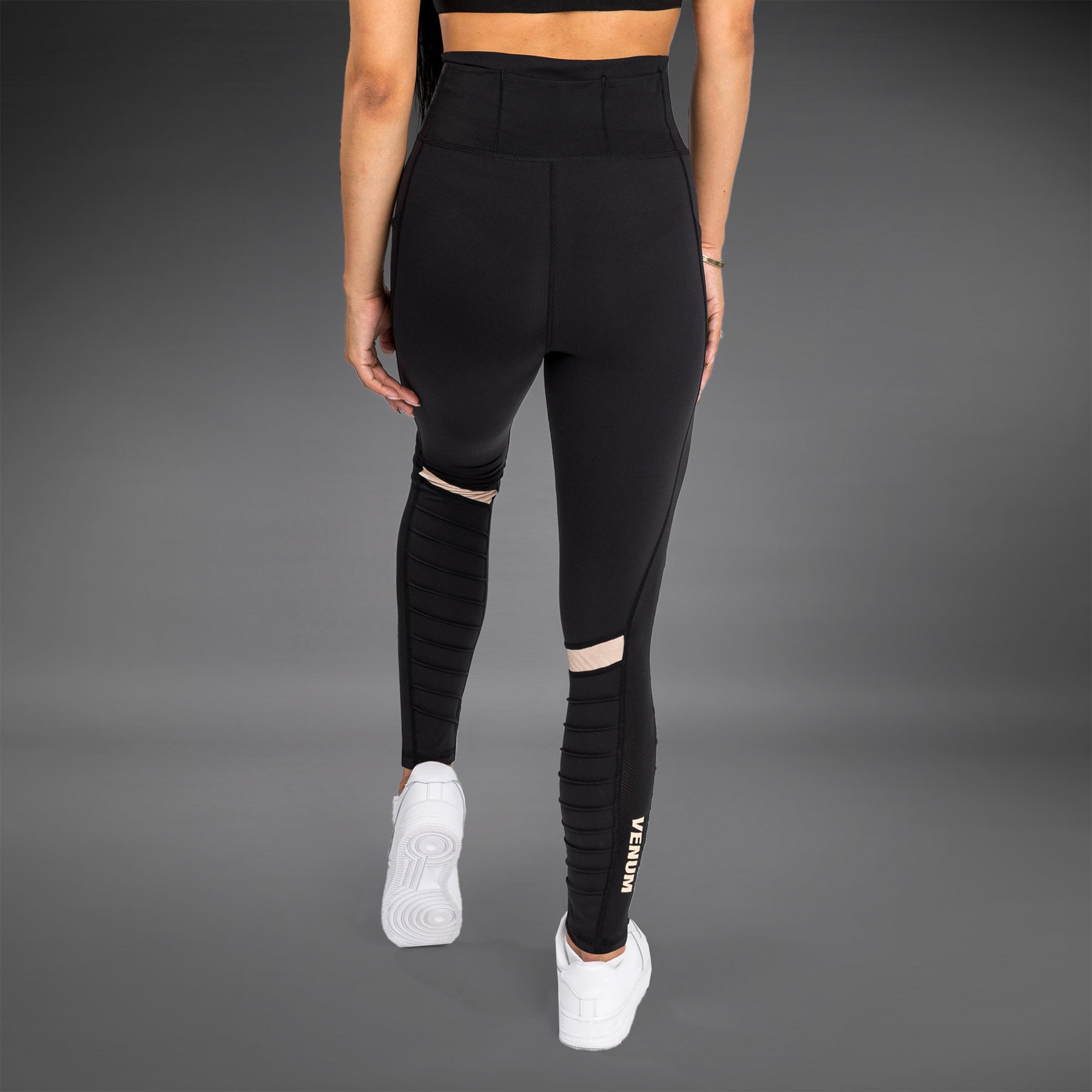 venum-moto-leggings-damen-schwarz-sand image 2