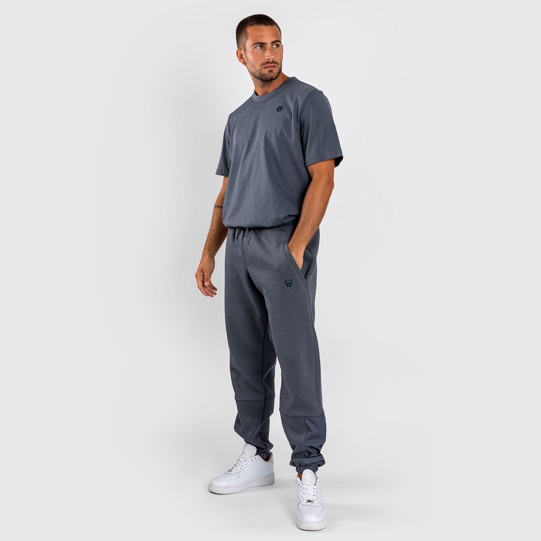 venum-silent-power-jogger-marineblau-herren-baumwoll-jogginghose image 1