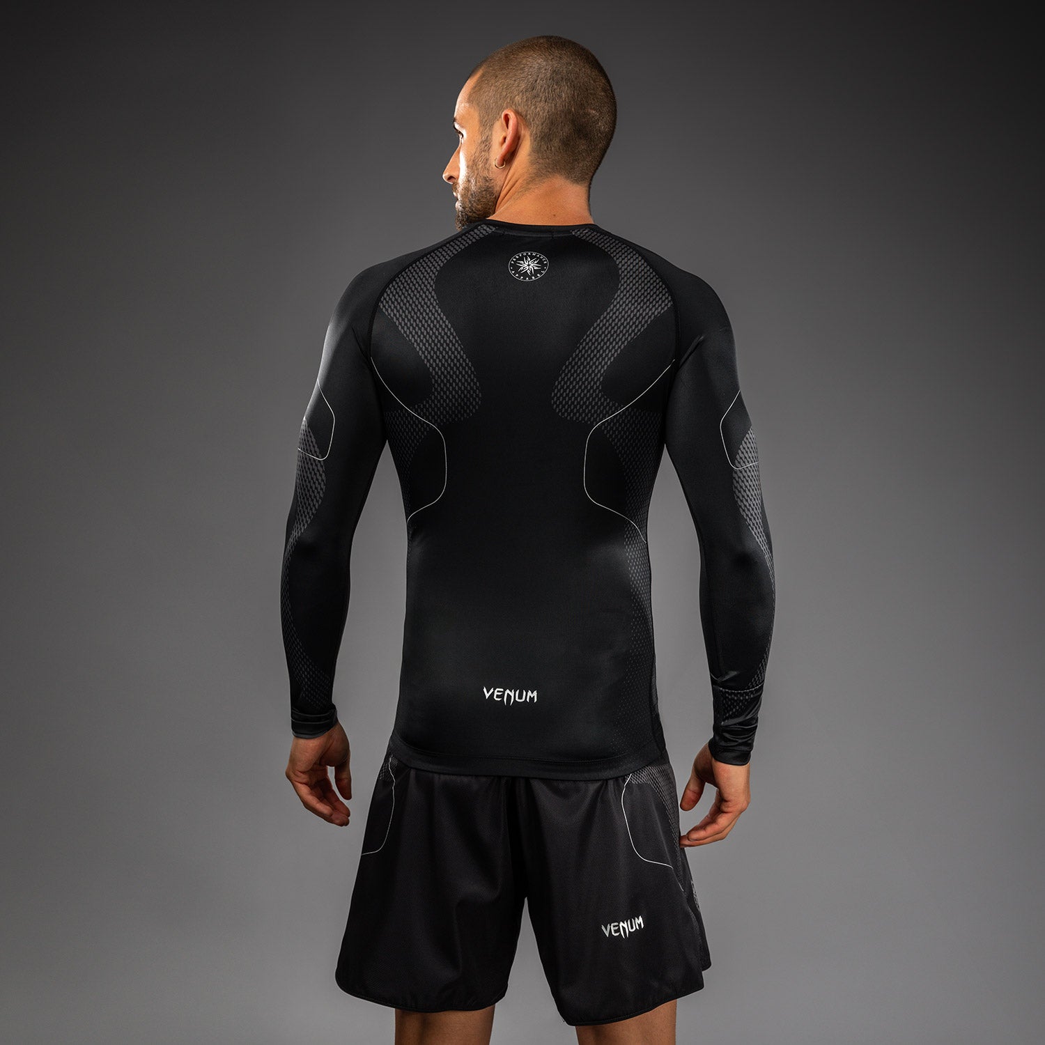 venum-nexus-langarm-rashguard-schwarz-silber-f-r-herren image 3
